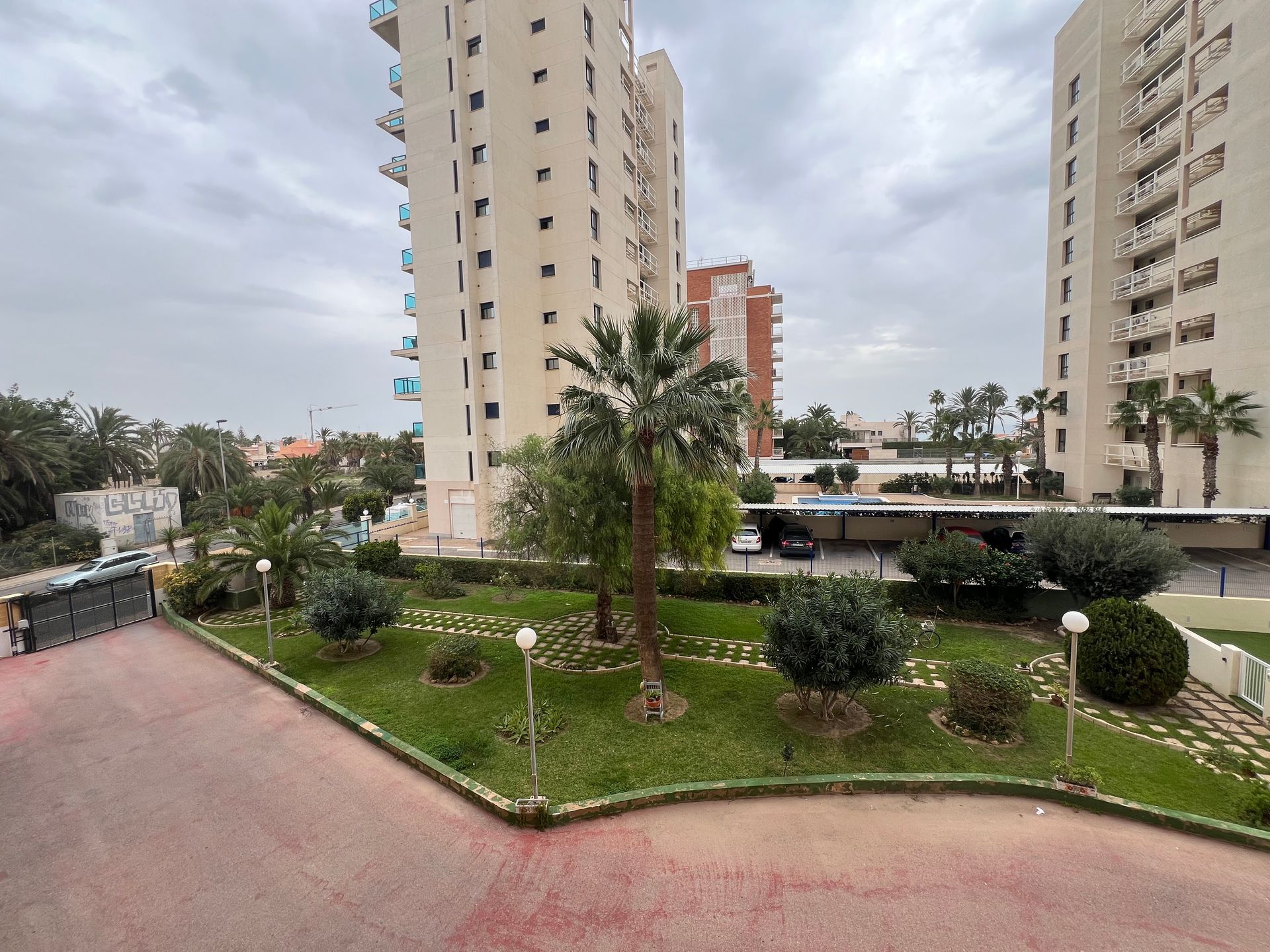 Квартира в Torrevieja, Comunidad Valenciana 12838243