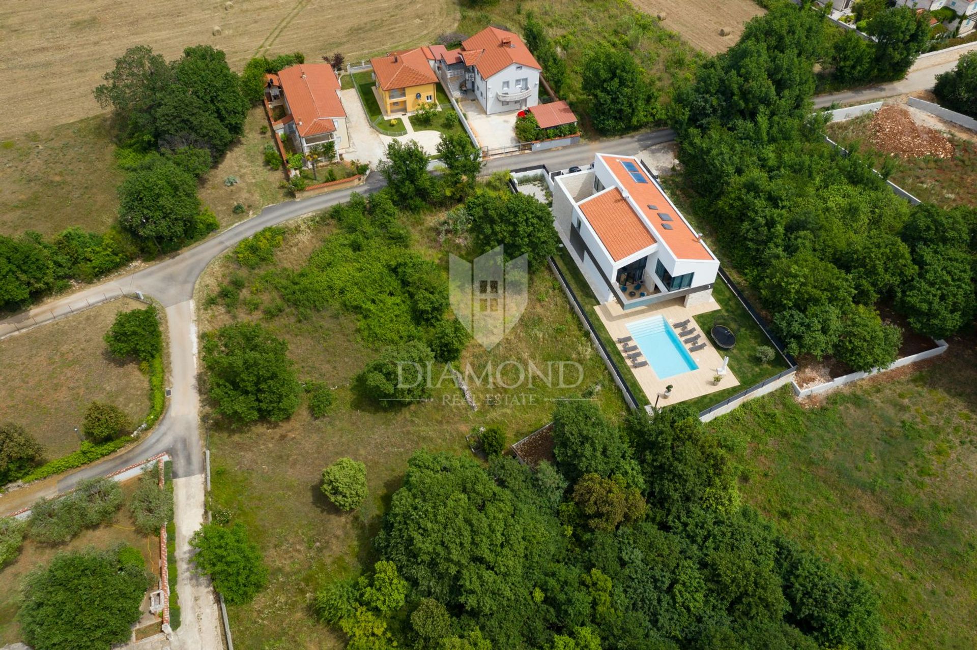 House in Ližnjan, Istria County 12838513