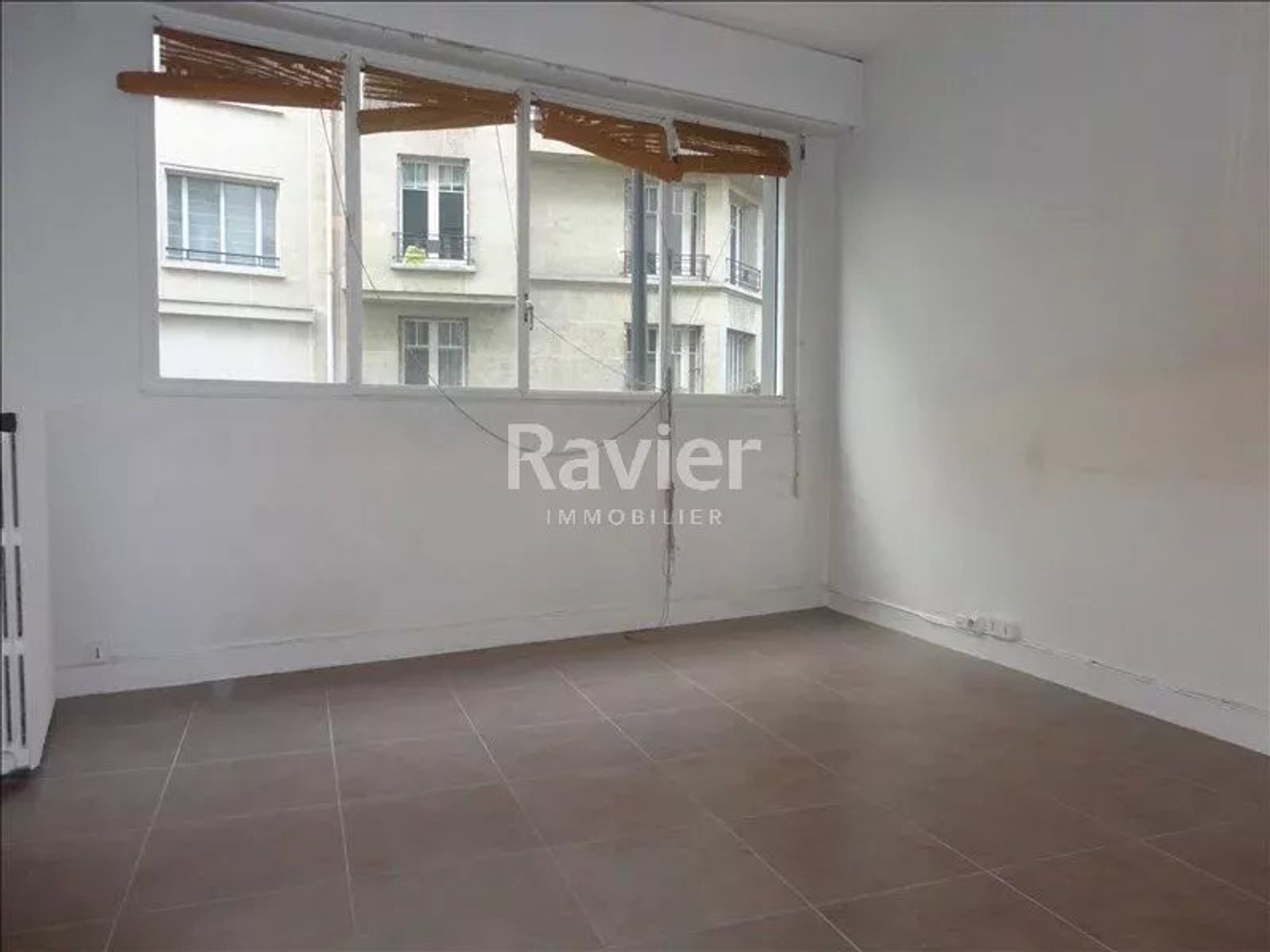 Gabinet w Neuilly-sur-Seine, Ile-de-France 12838809