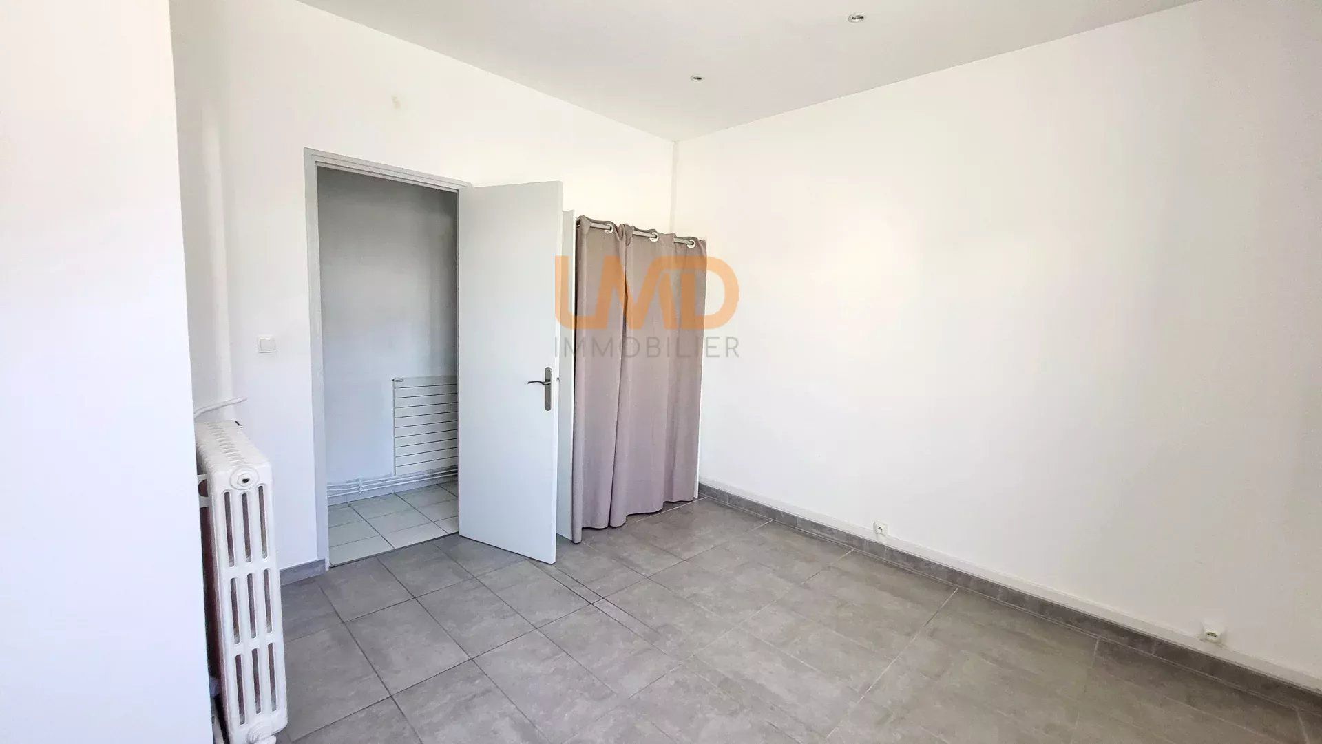 Квартира в Marseille 12ème, Bouches-du-Rhône 12838879