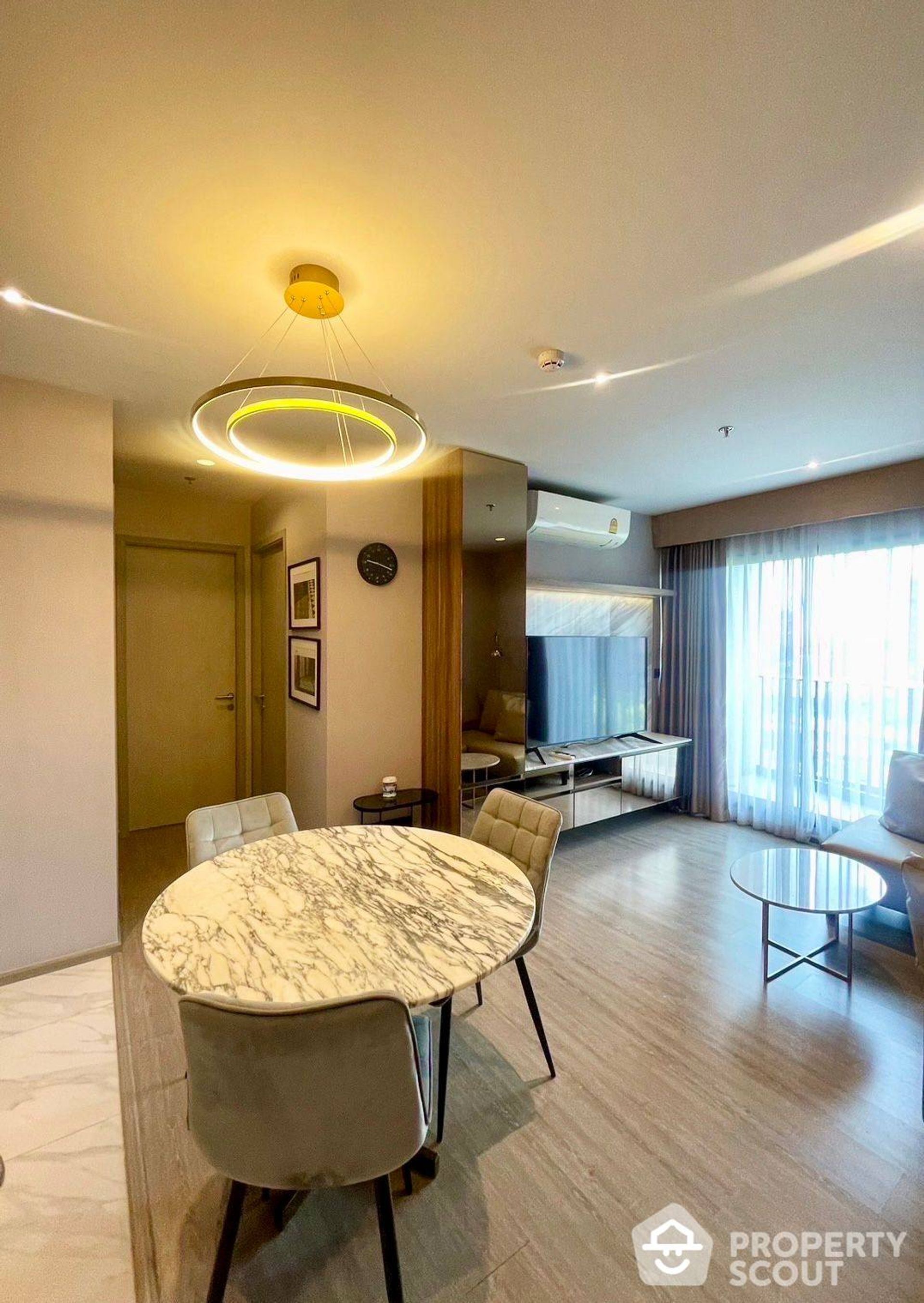 Condominium in , Krung Thep Maha Nakhon 12839286