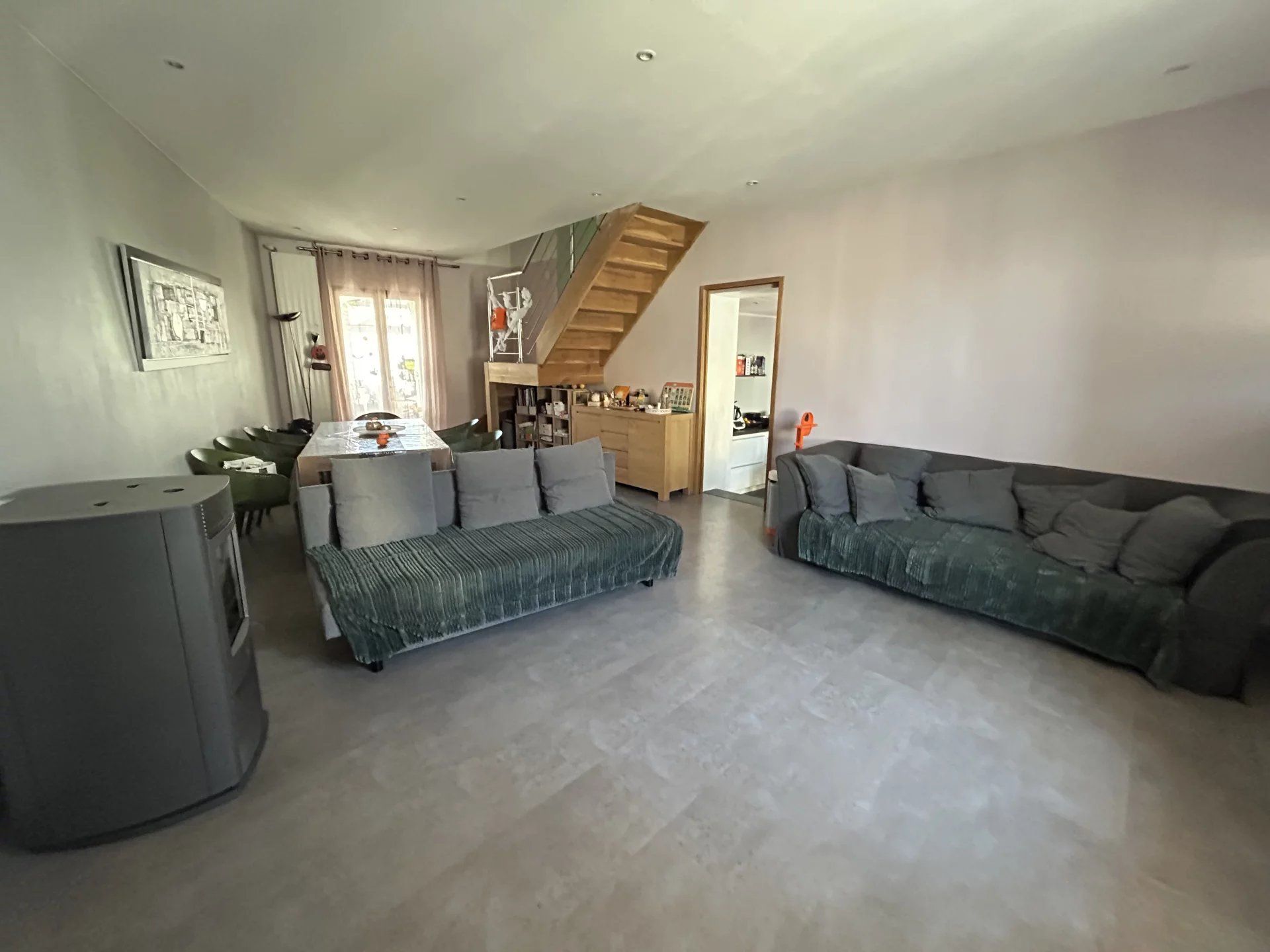 Huis in Oyonnax, Auvergne-Rhone-Alpes 12839520