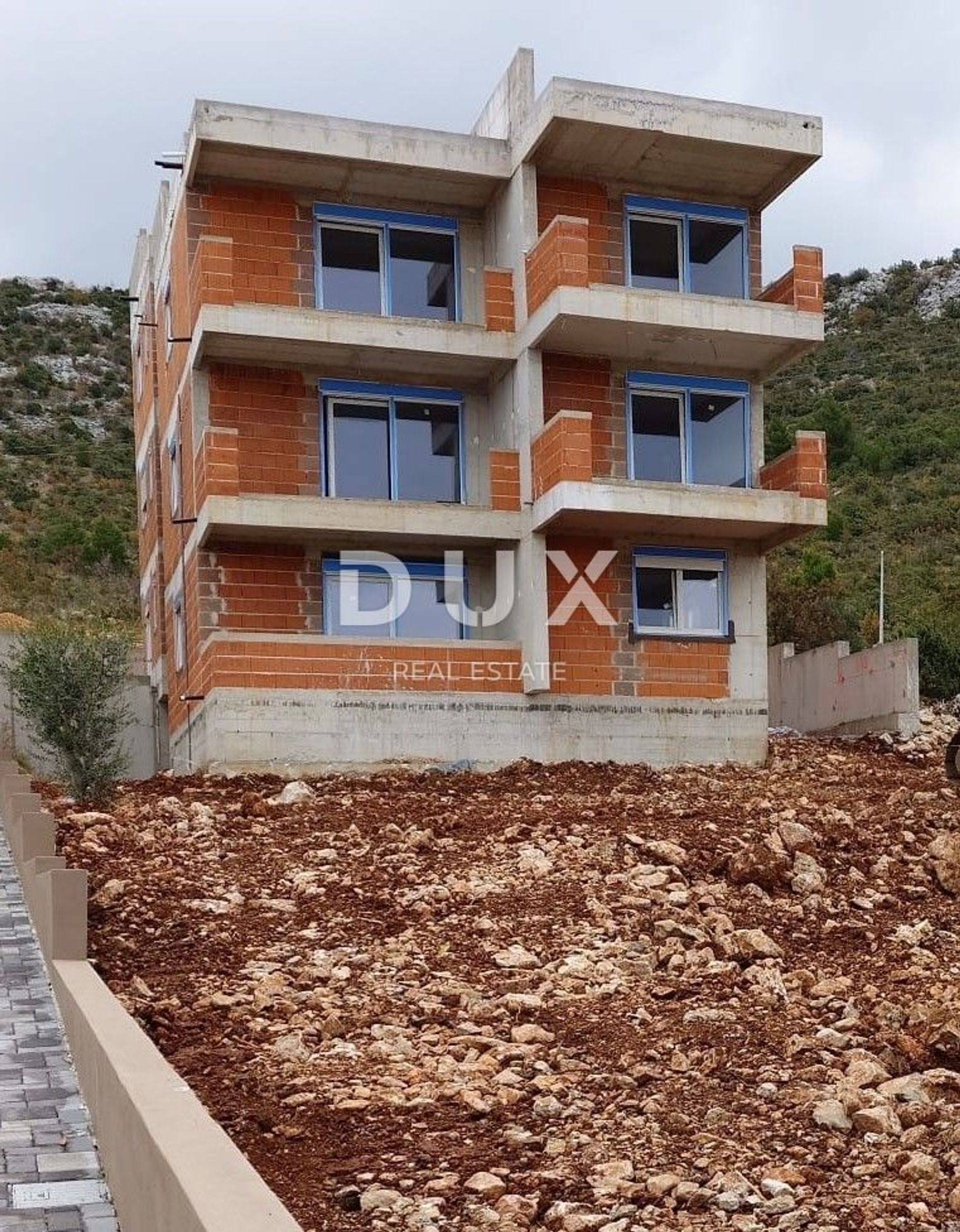 Condominium dans Starigrad, Zadarska Zupanija 12839656