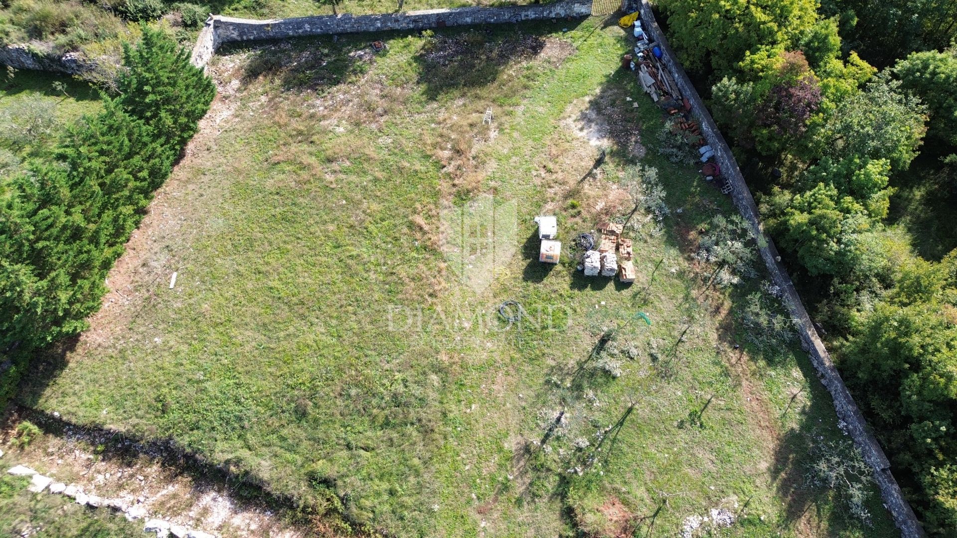 Land in Marcana, Istarska Zupanija 12839930