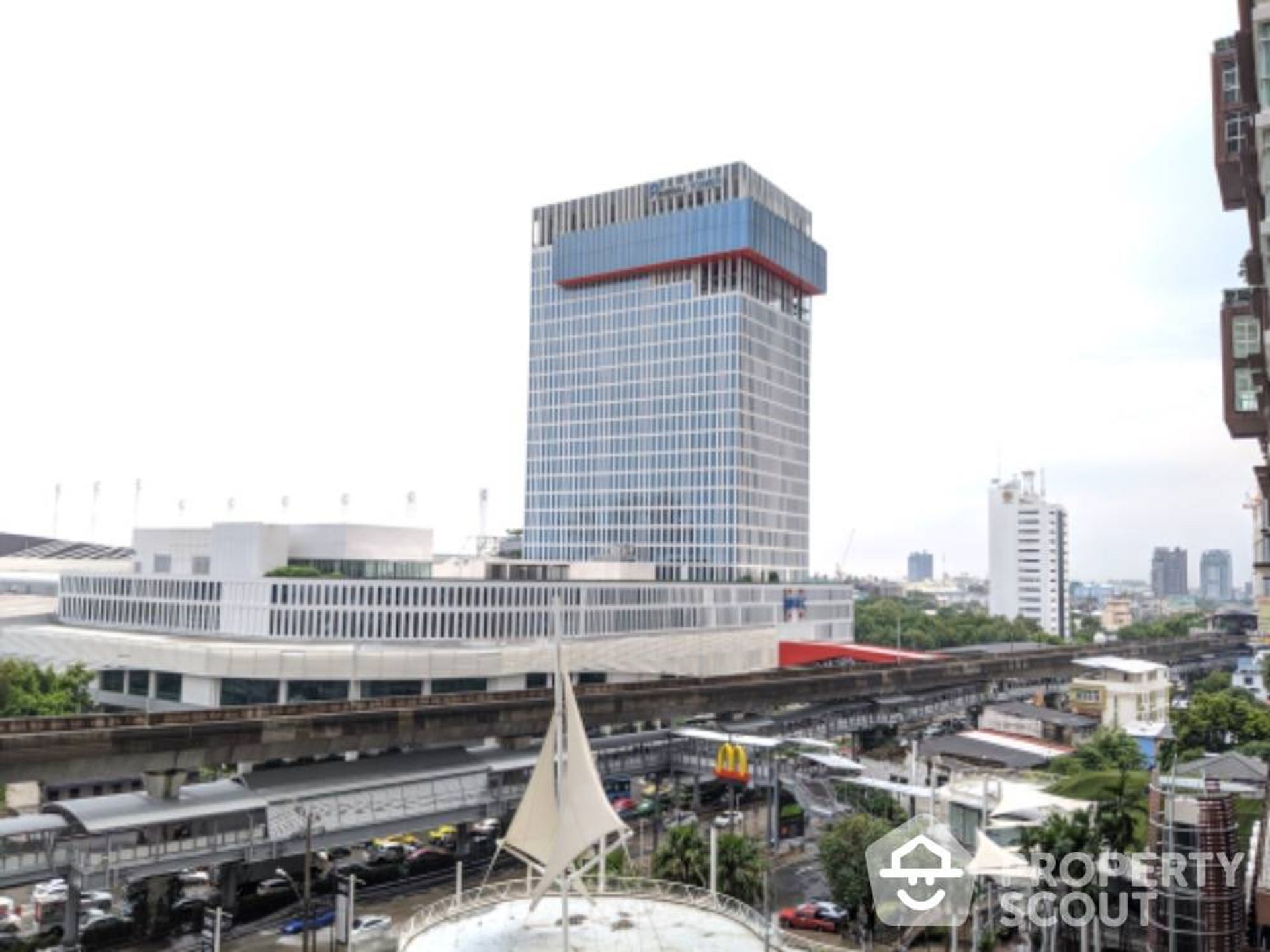 Osakehuoneisto sisään , Krung Thep Maha Nakhon 12840020