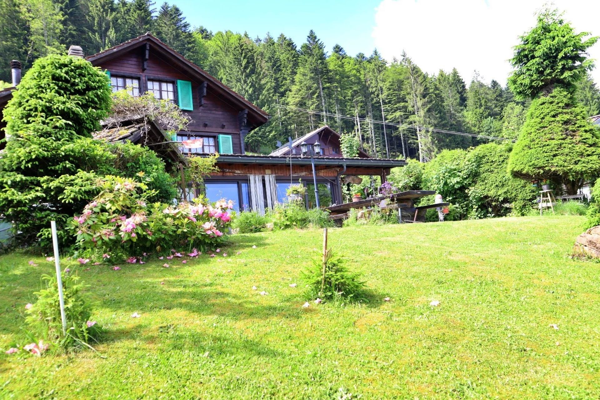 Residential in Châtel-Saint-Denis, District de la Veveyse 12840207