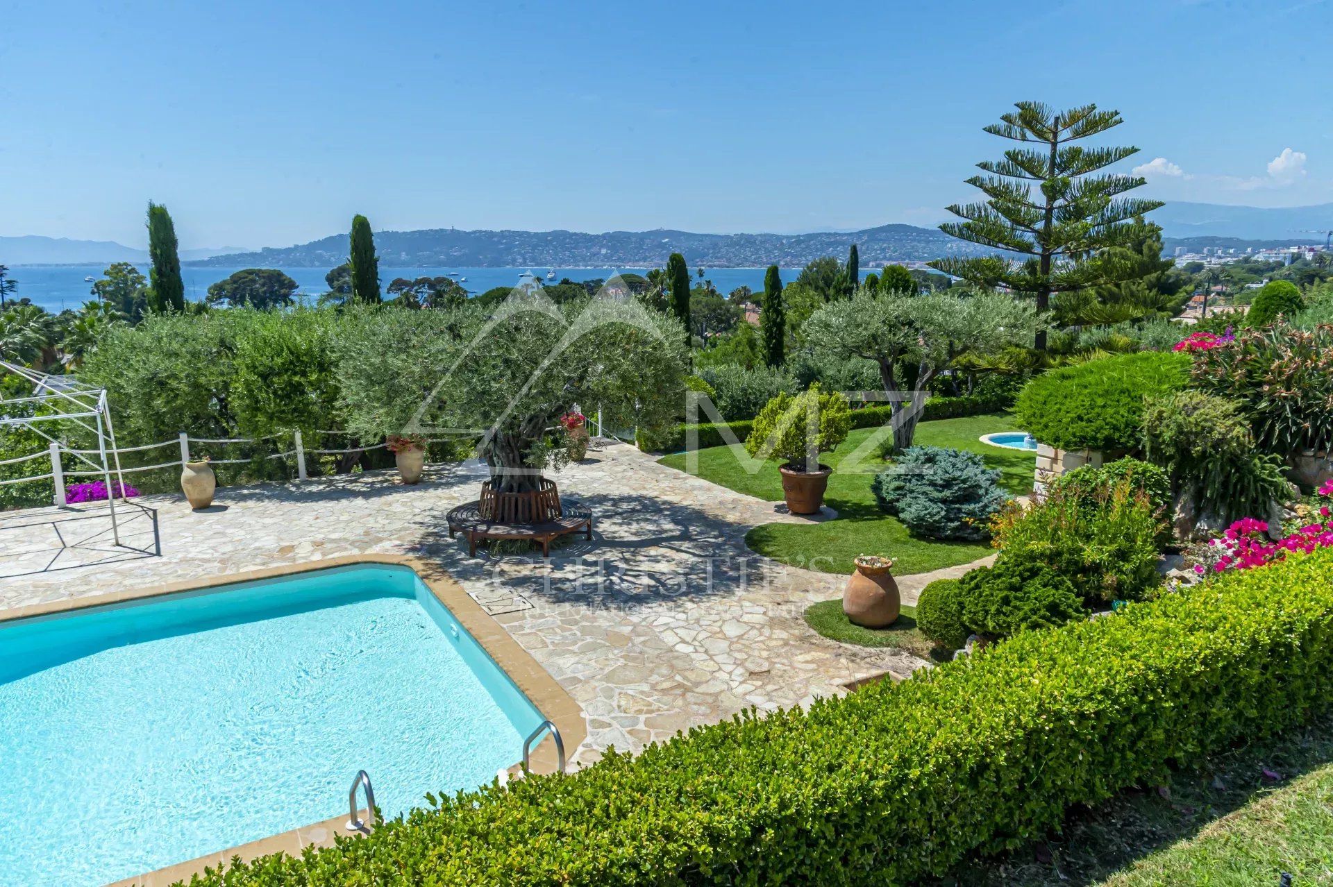 Rumah di Antibes, Alpes-Maritimes 12840721