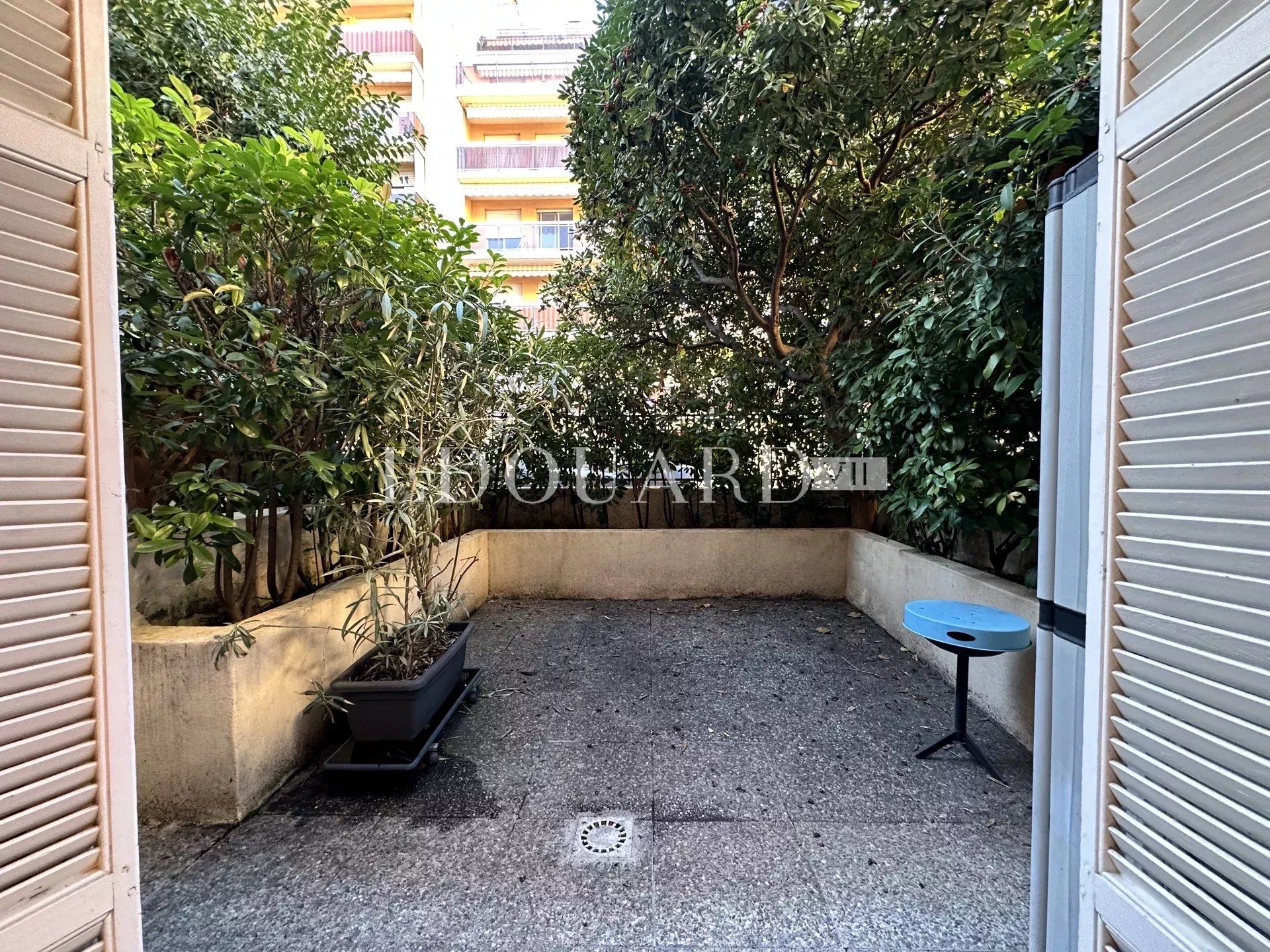 Perumahan di Menton, Alpes-Maritimes 12840763