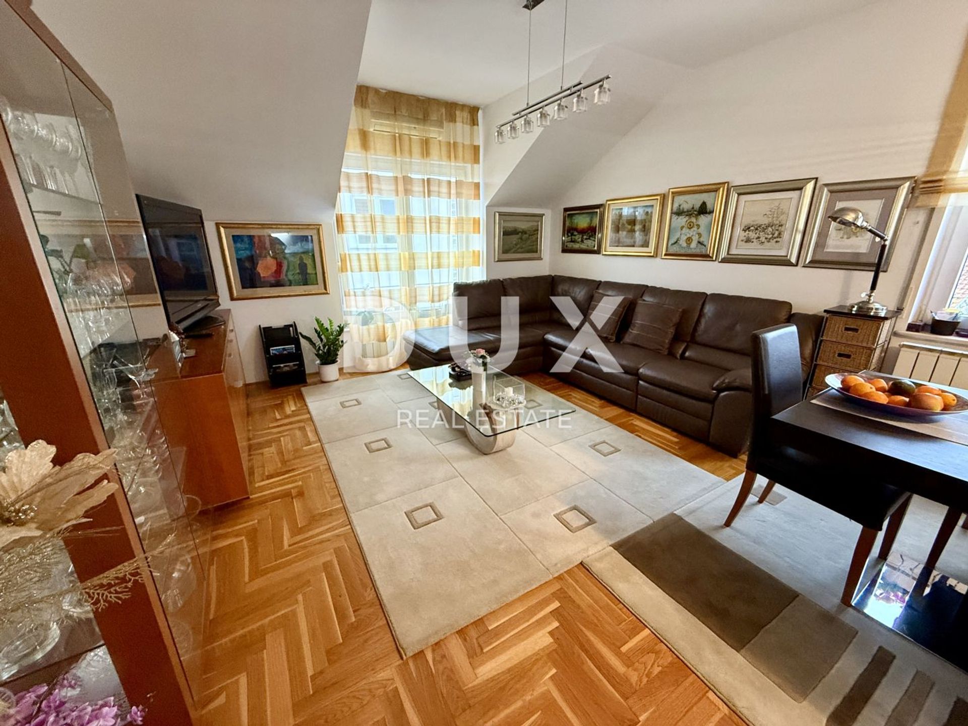 Condominium in Gornji Bukovec, Zagreb, Grad 12840891