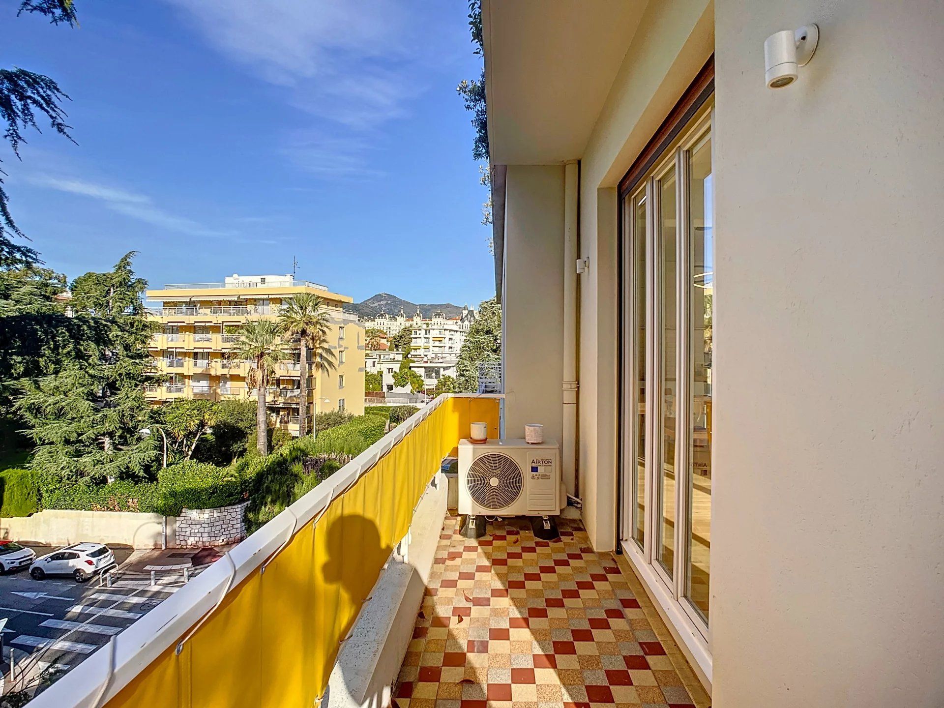 Condominio en Nice, Alpes-Maritimes 12841369