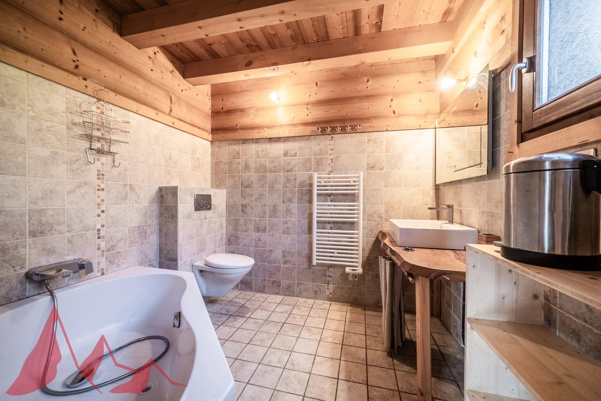 Hus i Morzine, Haute-Savoie 12841383