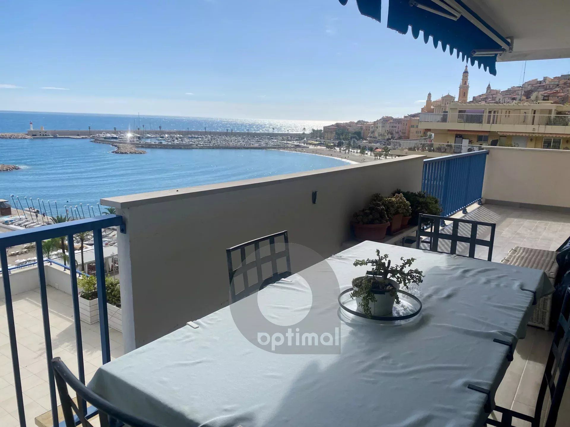 Condominium in Menton, Alpes-Maritimes 12841391