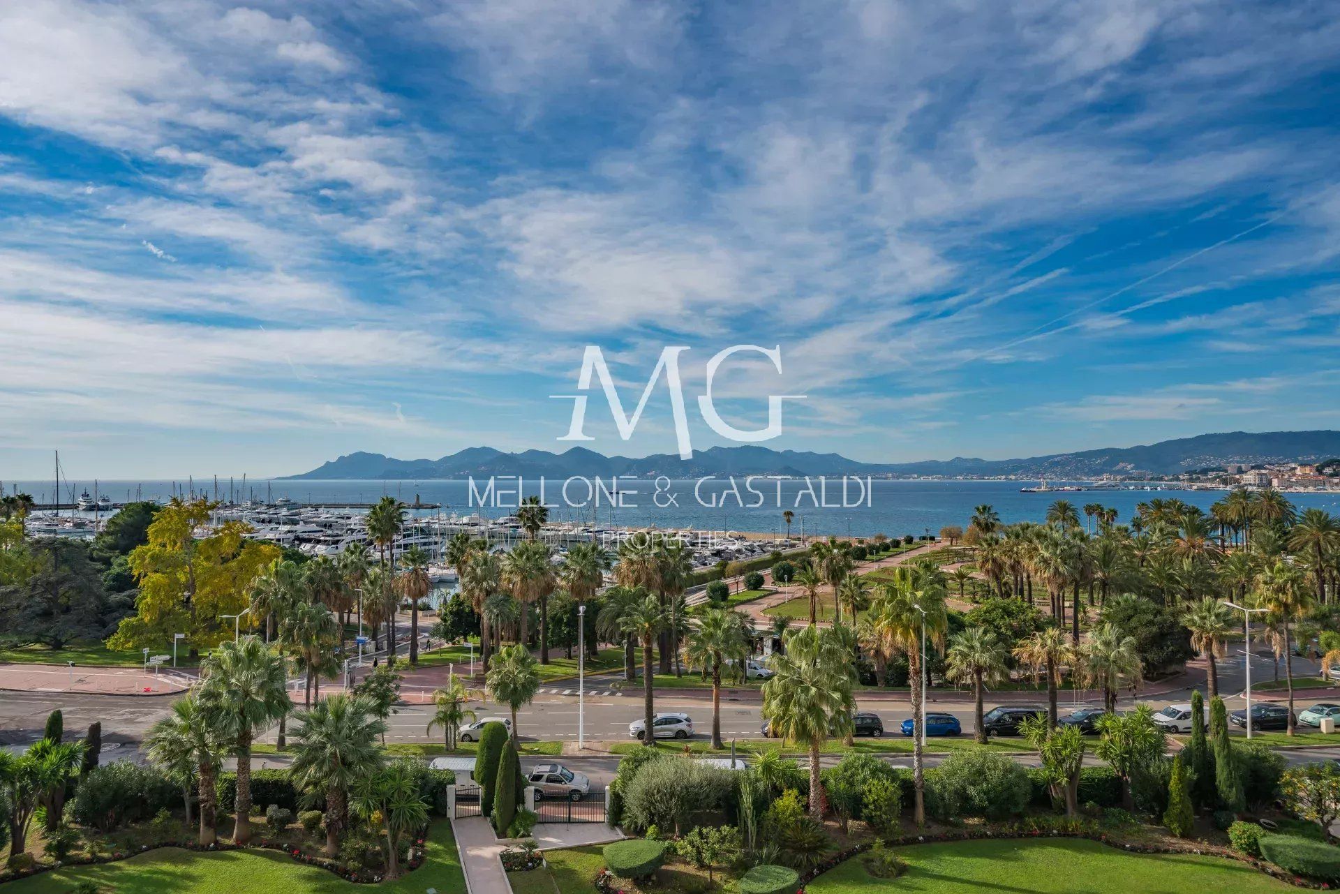 Кондоминиум в Cannes, Alpes-Maritimes 12841418