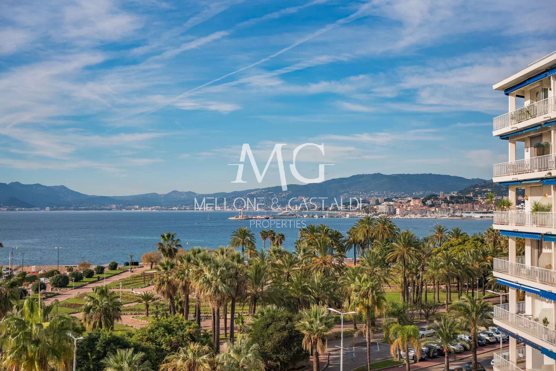 Кондоминиум в Cannes, Alpes-Maritimes 12841418