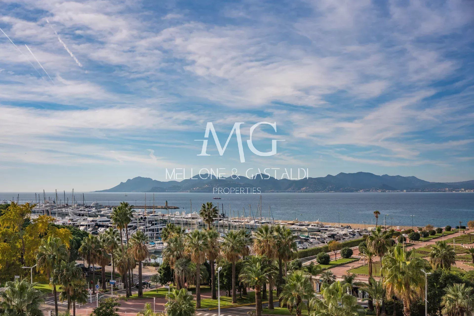 Residencial en Cannes, Alpes-Maritimes 12841418