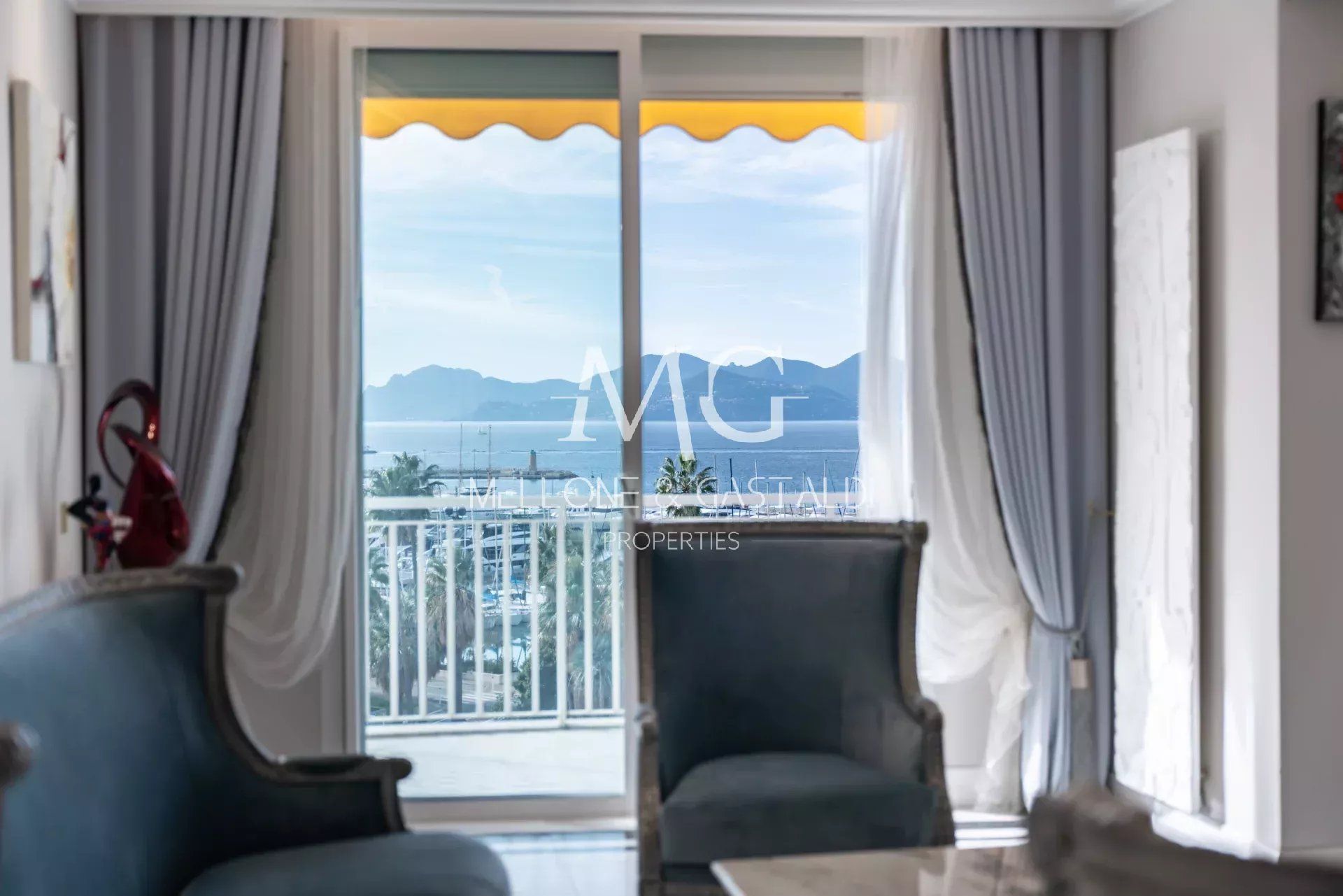 Residencial en Cannes, Alpes-Maritimes 12841418