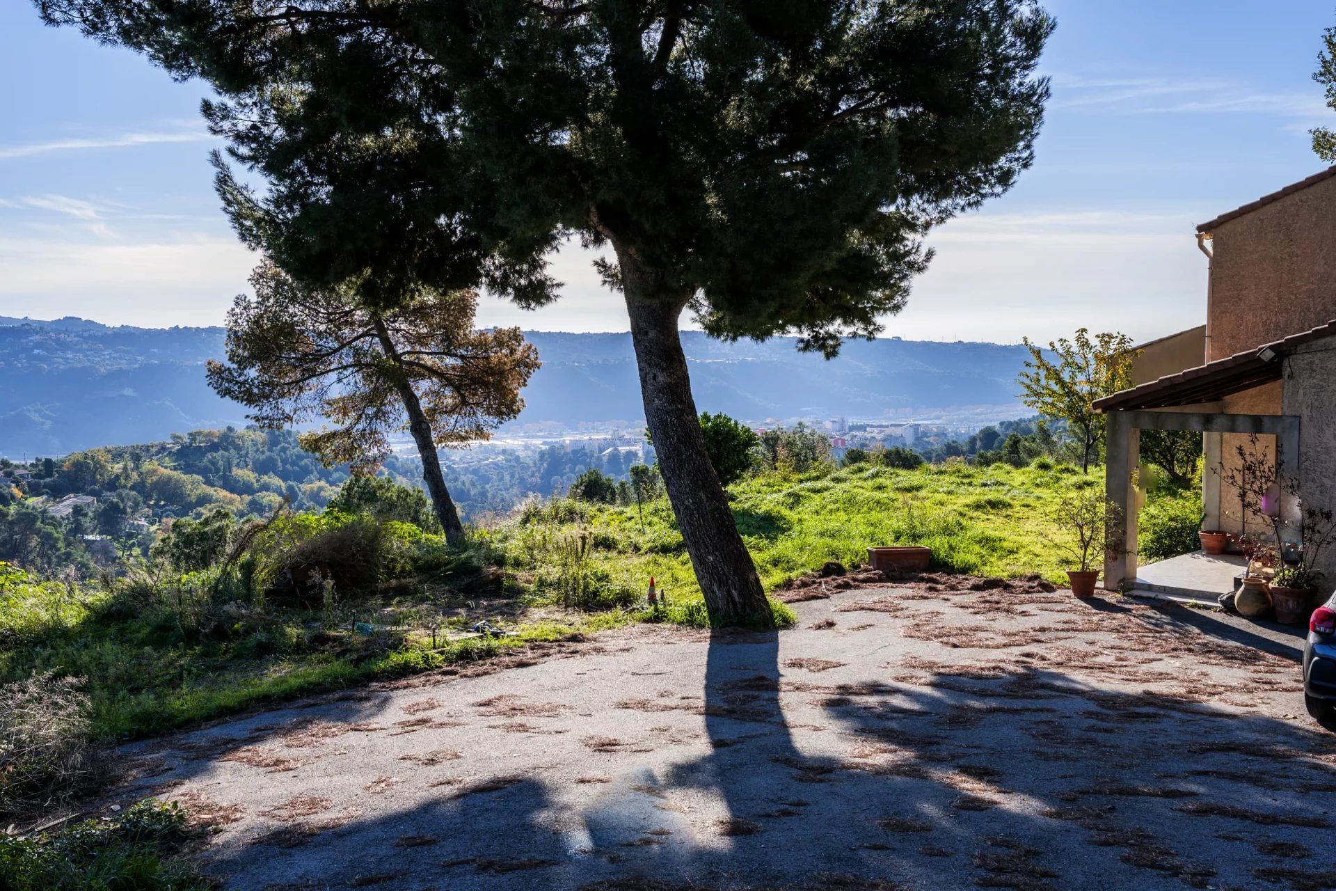 Rumah di Carros, Provence-Alpes-Cote d'Azur 12841740