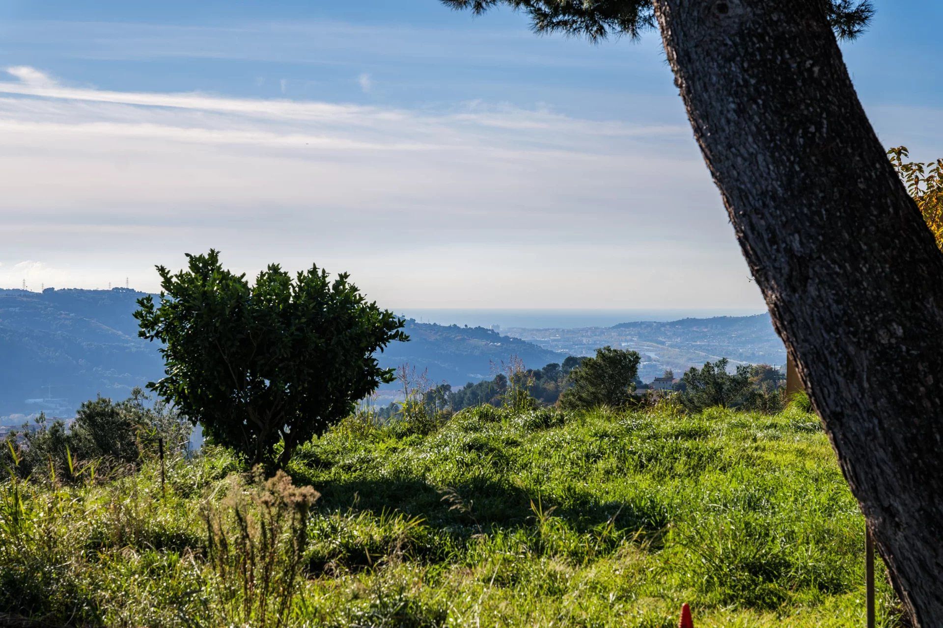 rumah dalam Carros, Provence-Alpes-Cote d'Azur 12841740