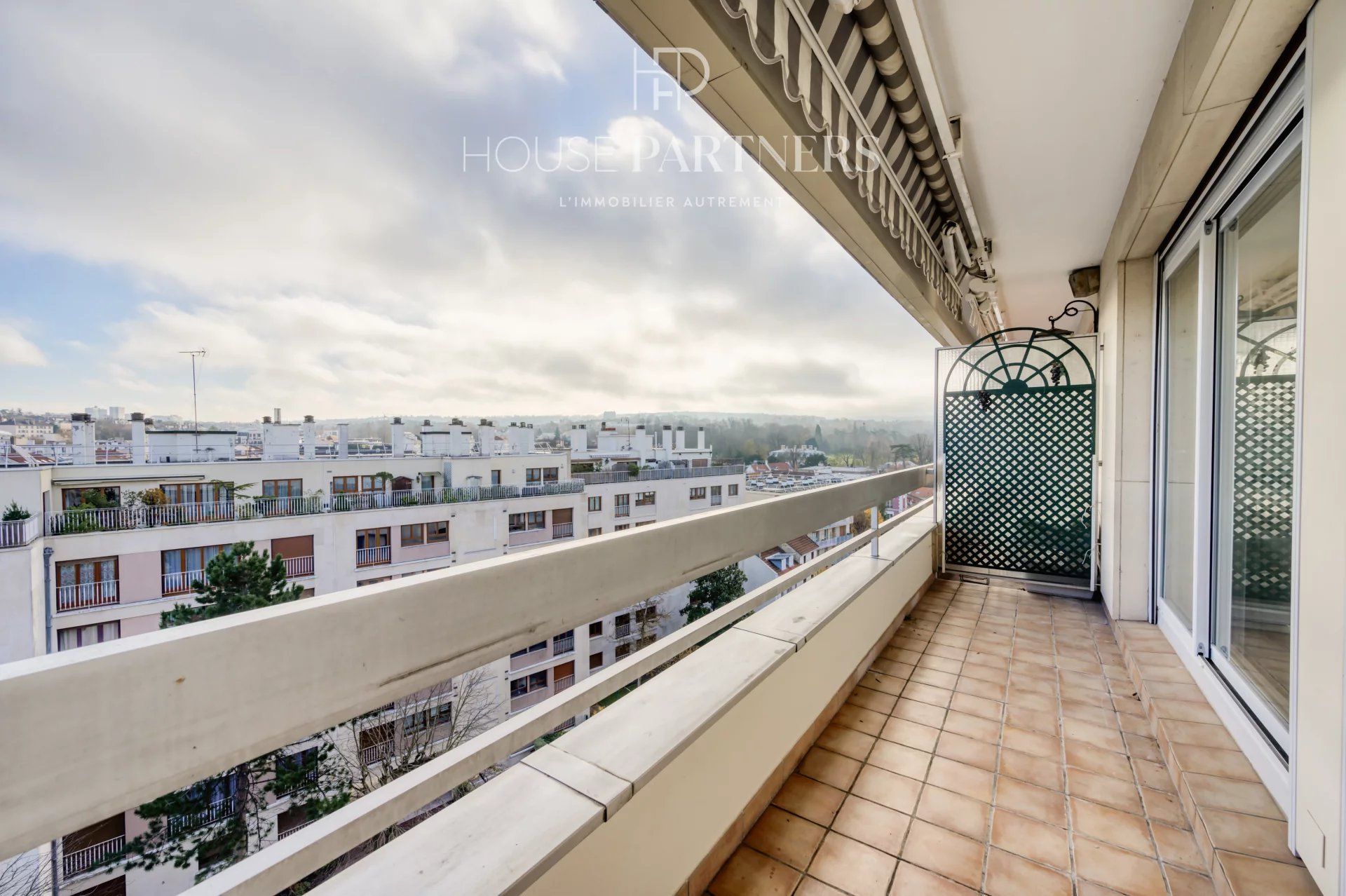 Condominium dans Rueil-Malmaison, Ile-de-France 12841747