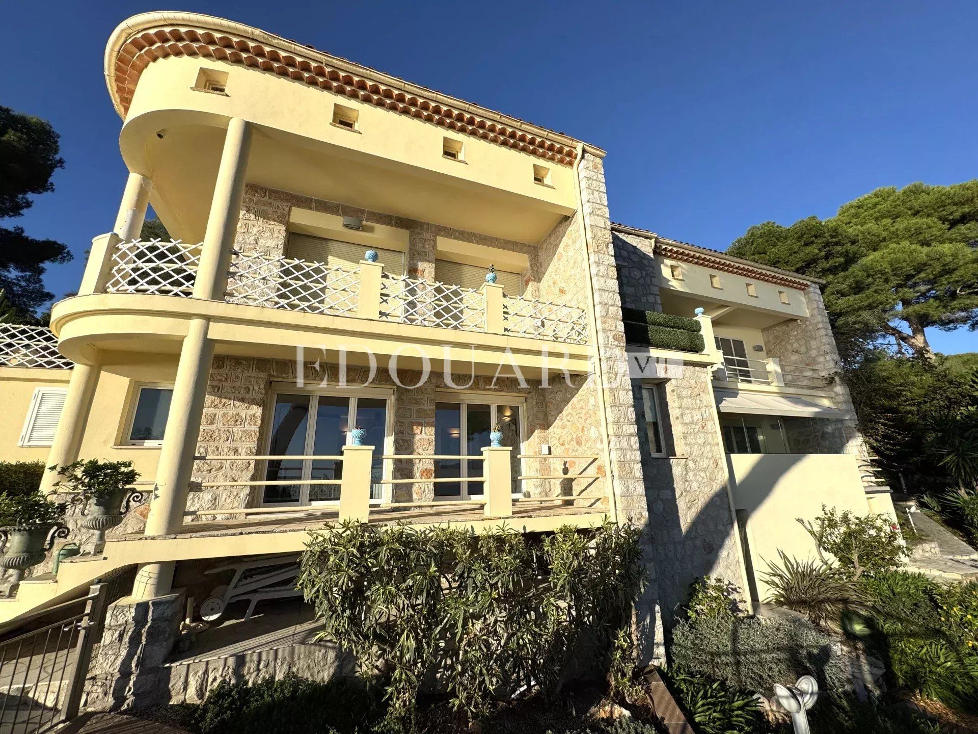 Residencial en Roquebrune-Cap-Martin, Alpes-Maritimes 12842008