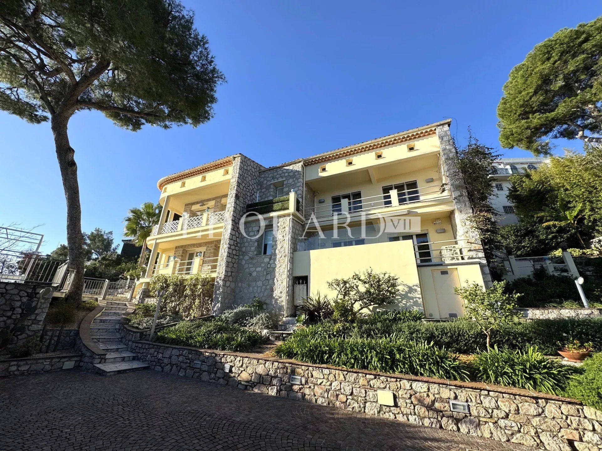 Residencial en Roquebrune-Cap-Martin, Alpes-Maritimes 12842008