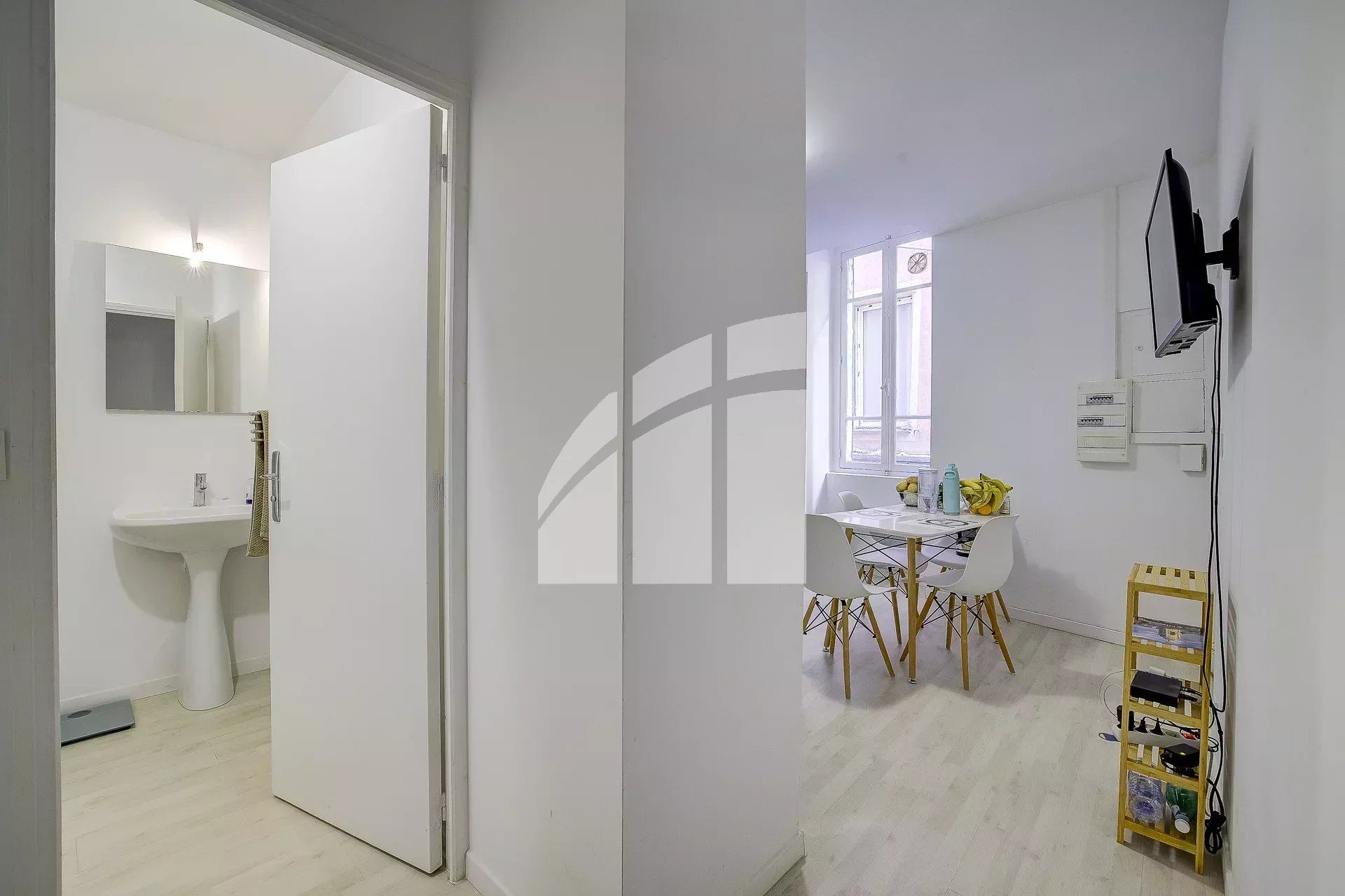 Condominium in Nice, Alpes-Maritimes 12842553