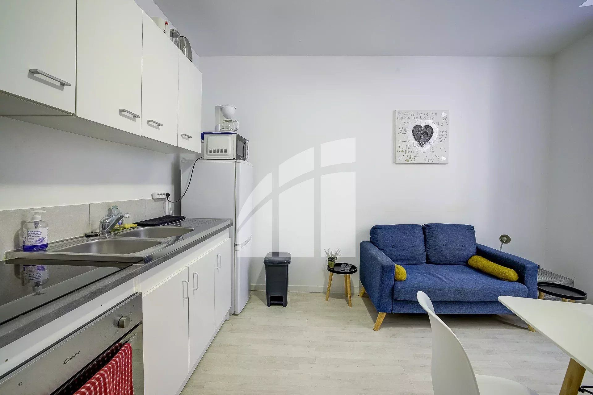 Condominium in Nice, Alpes-Maritimes 12842553