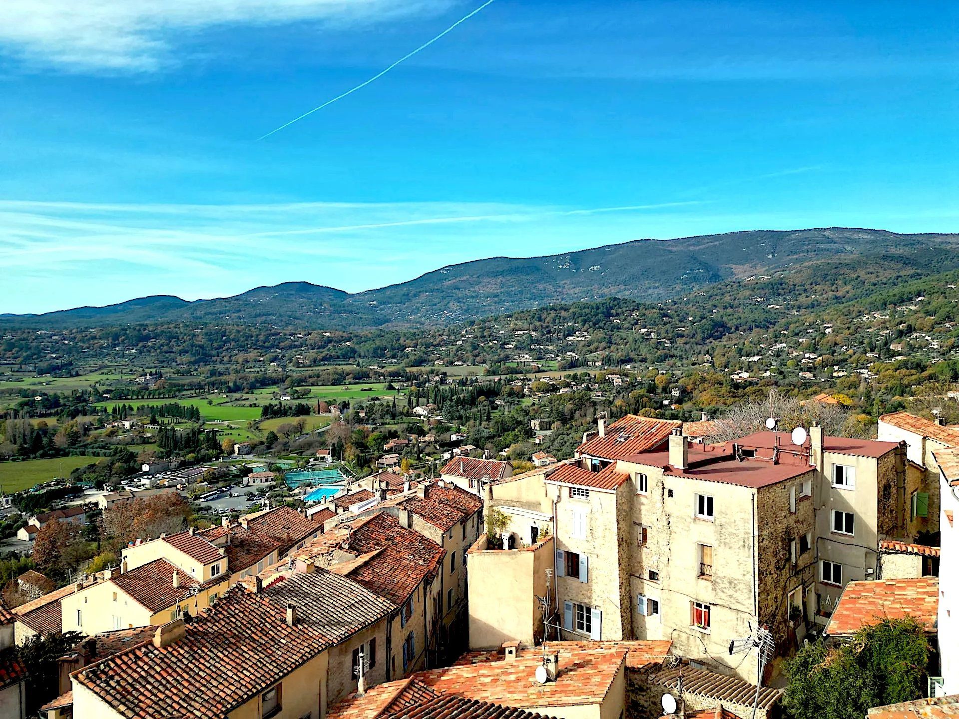 Condominium in Fayence, Provence-Alpes-Côte d'Azur 12842554