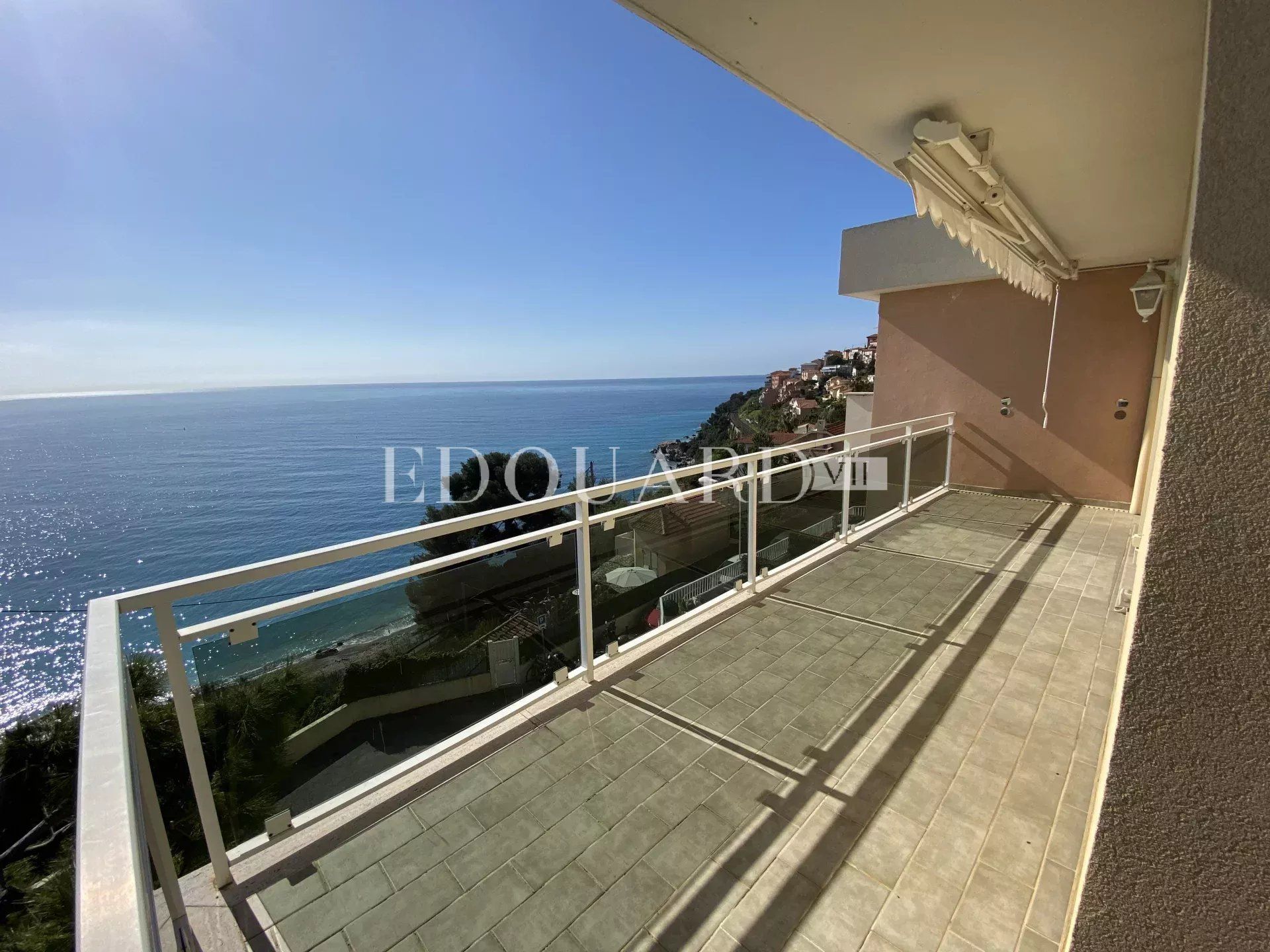 Квартира в Roquebrune-Cap-Martin, Alpes-Maritimes 12842609