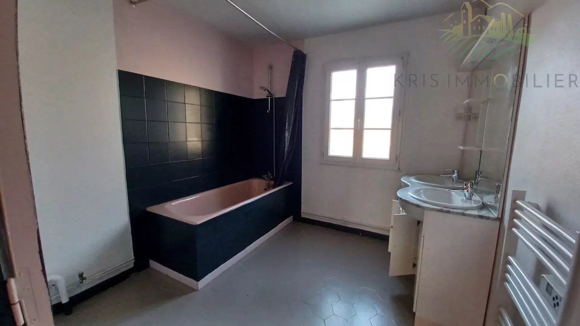 Kommerciel i Lizy-sur-Ourcq, Seine-et-Marne 12842628