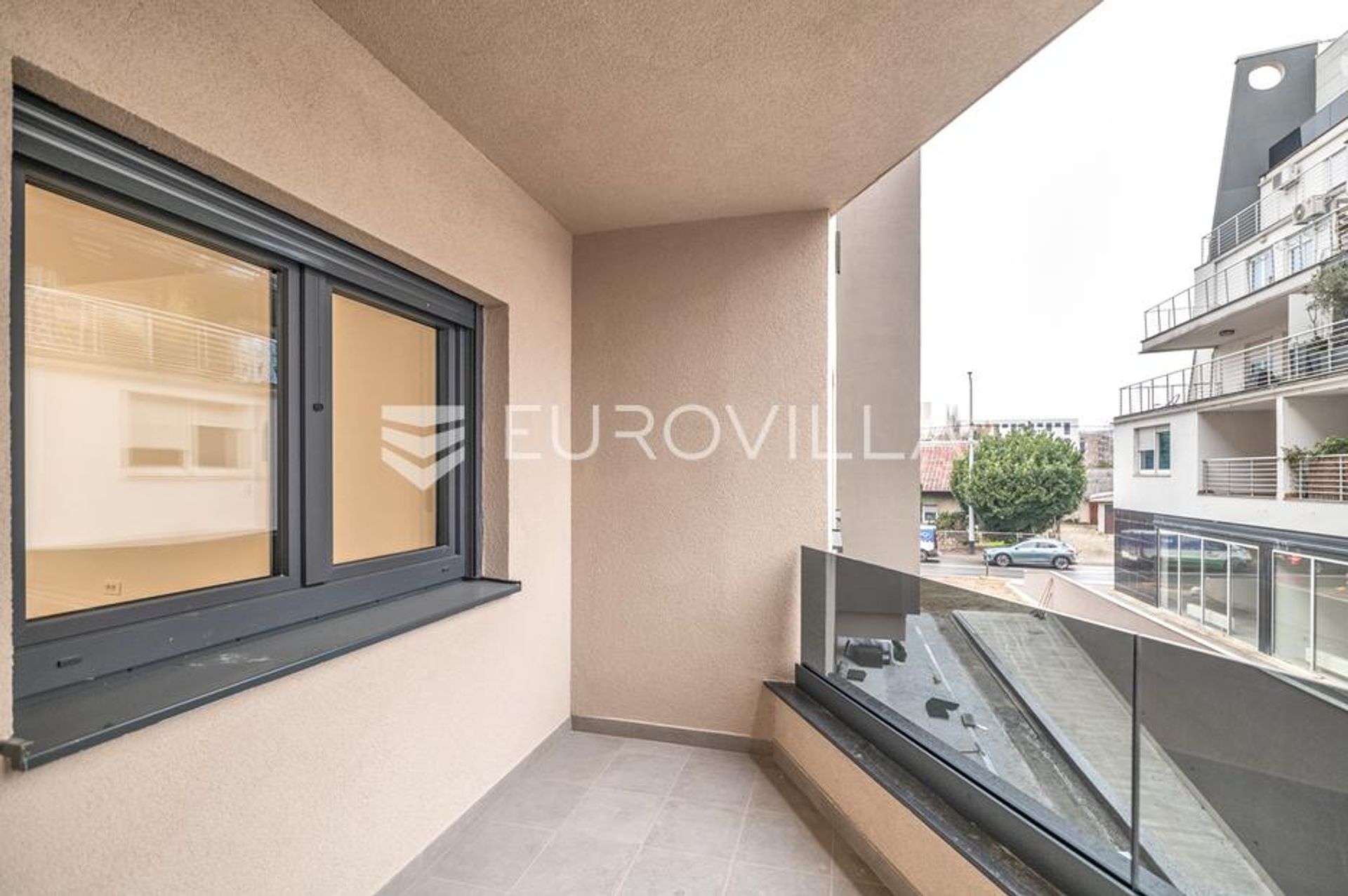 Condominio en Zagreb, Zagreb, Graduado 12842727