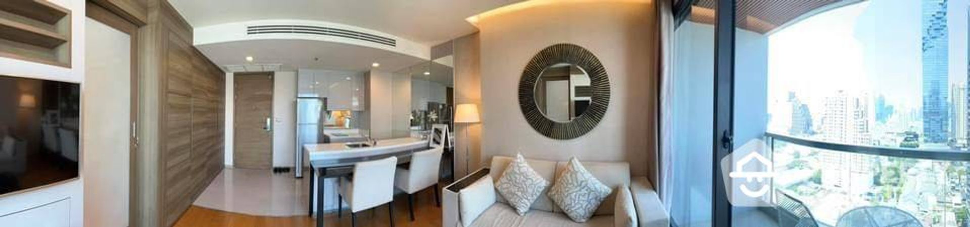 Condominium in Bang Rak, Krung Thep Maha Nakhon 12843154