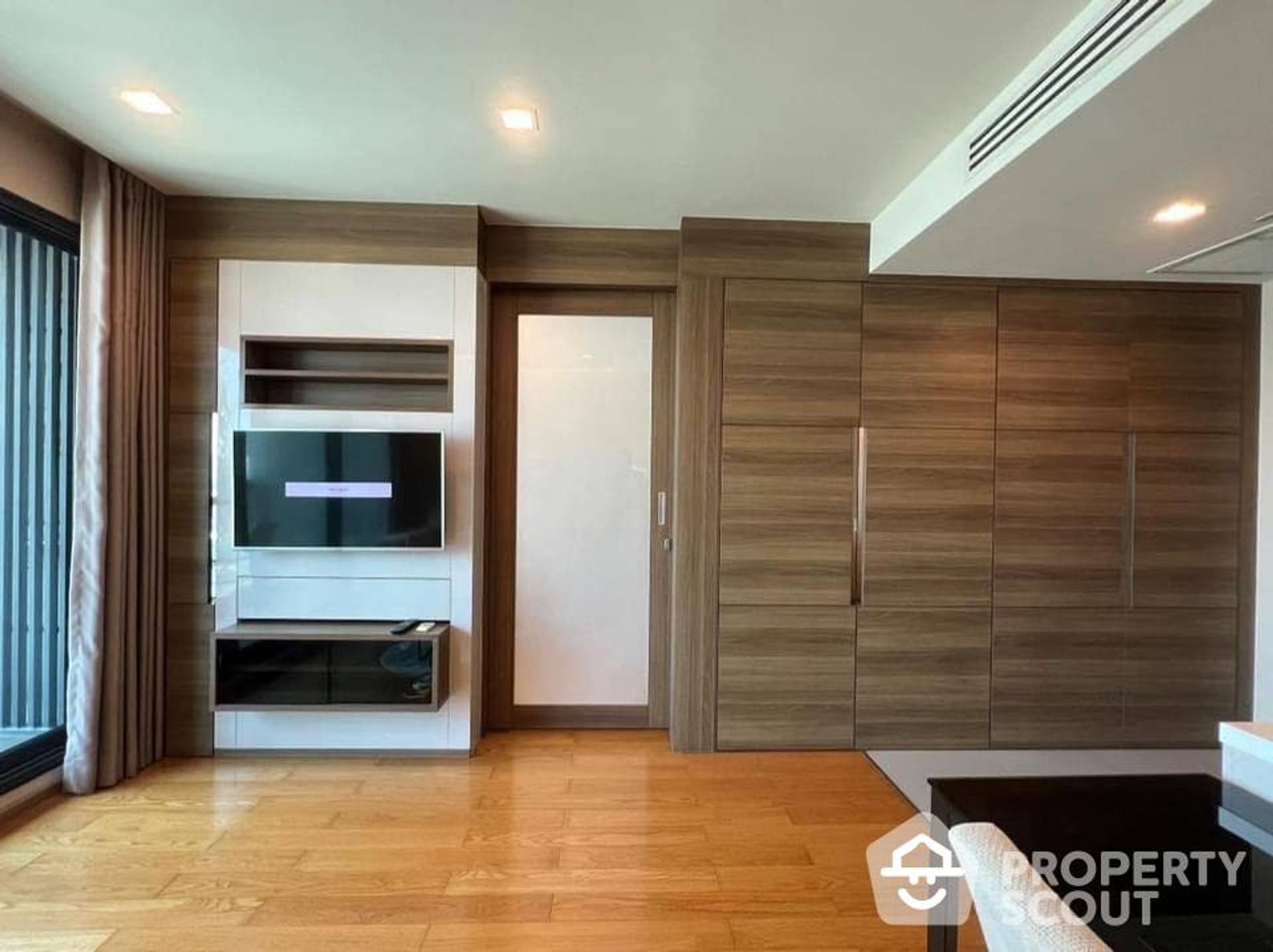 Condominium in , Krung Thep Maha Nakhon 12843154