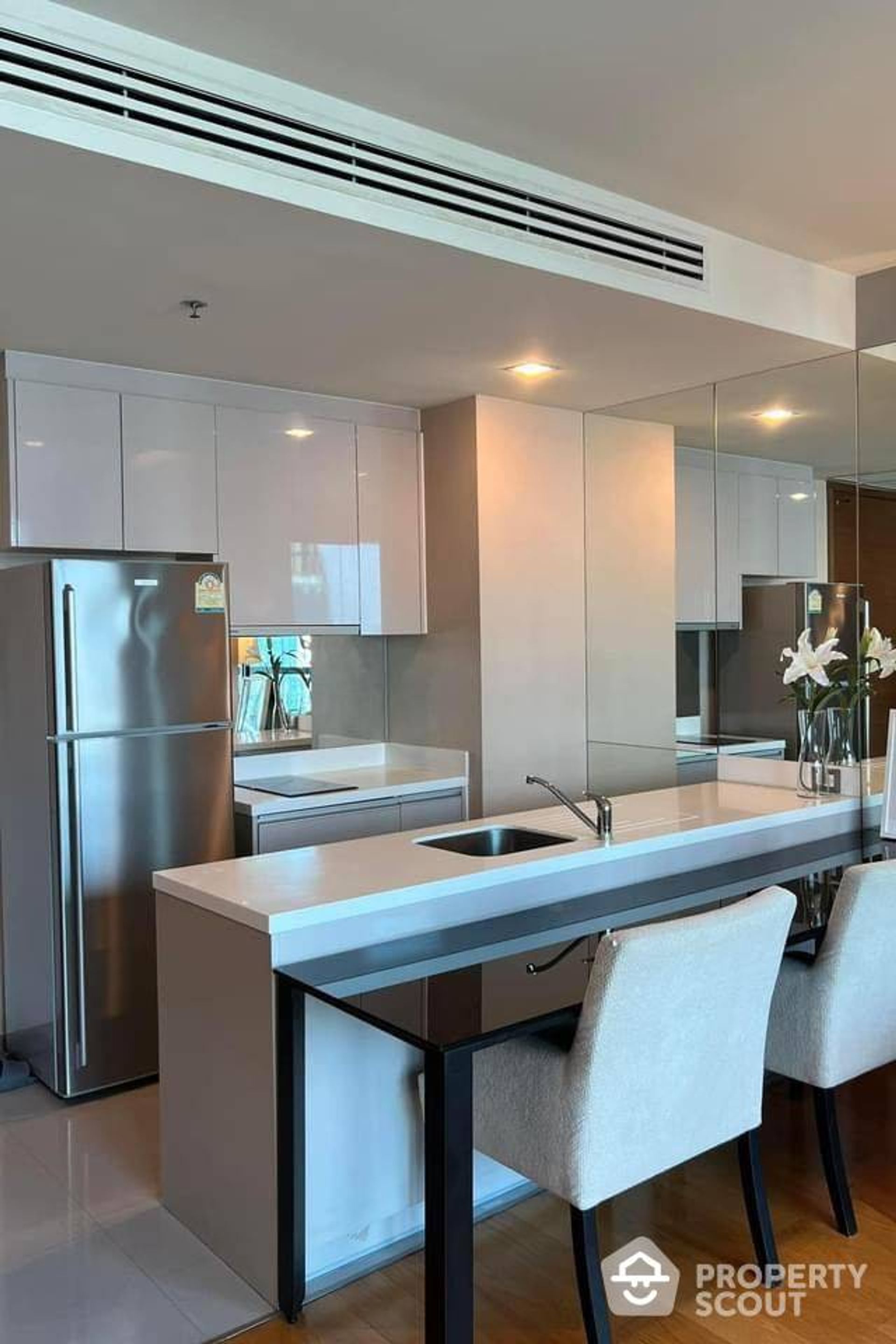 Condominium in , Krung Thep Maha Nakhon 12843154