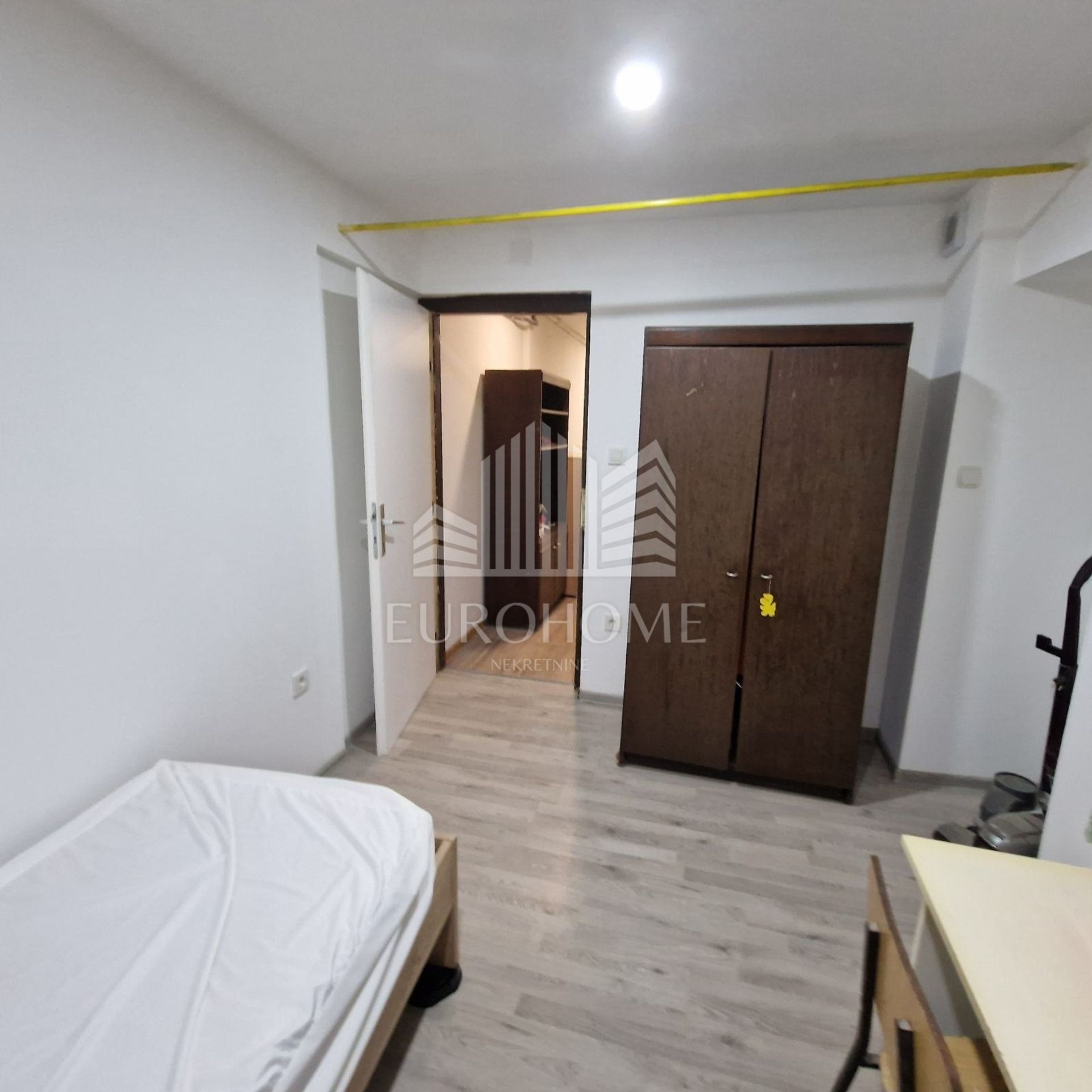 Condominium dans Zagreb, Grad Zagreb 12843198