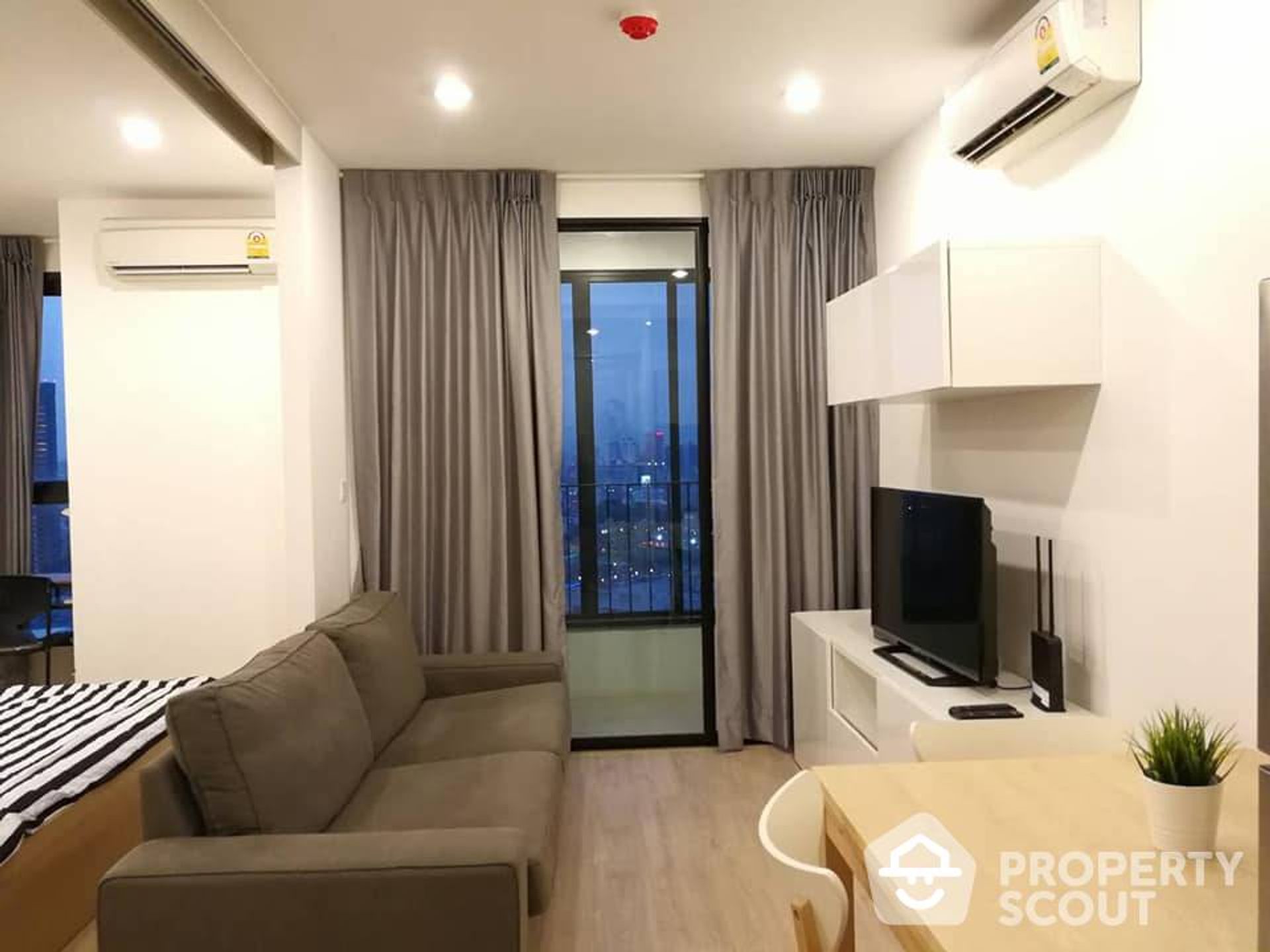 Condominio nel Bang Rak, Krung Thep Maha Nakhon 12843263