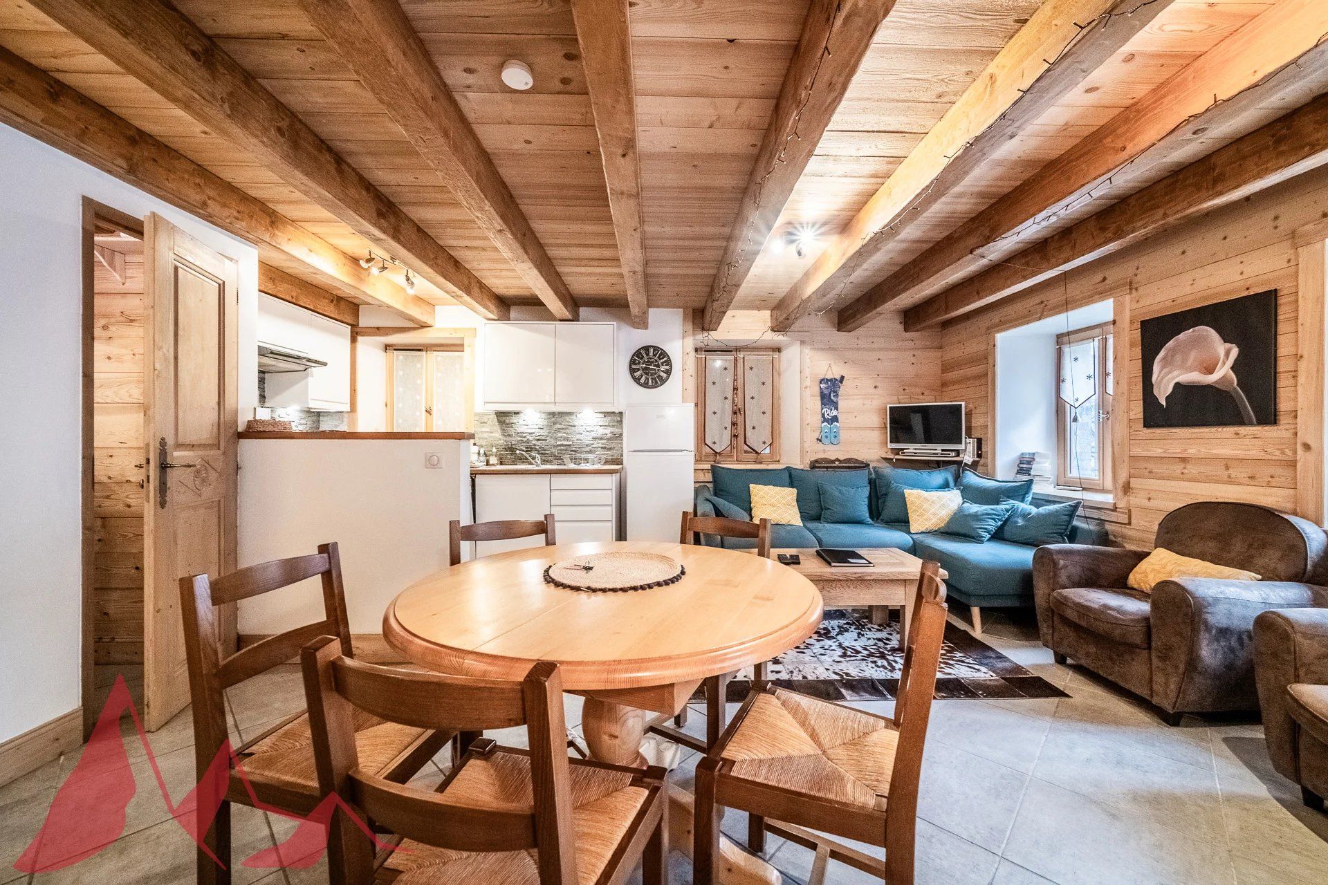 Condominium in Morzine, Auvergne-Rhône-Alpes 12843368