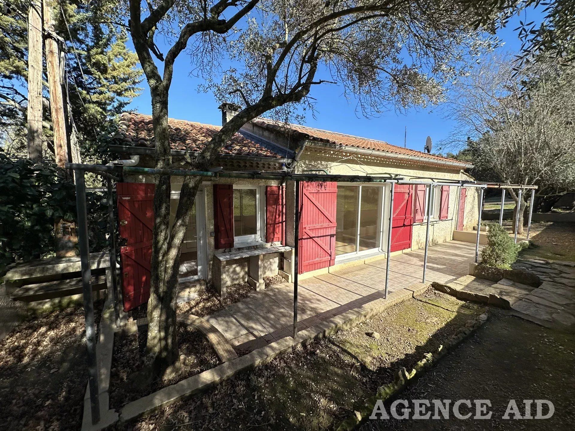 Casa nel Cuges-les-Pins, Bouches-du-Rhône 12843409