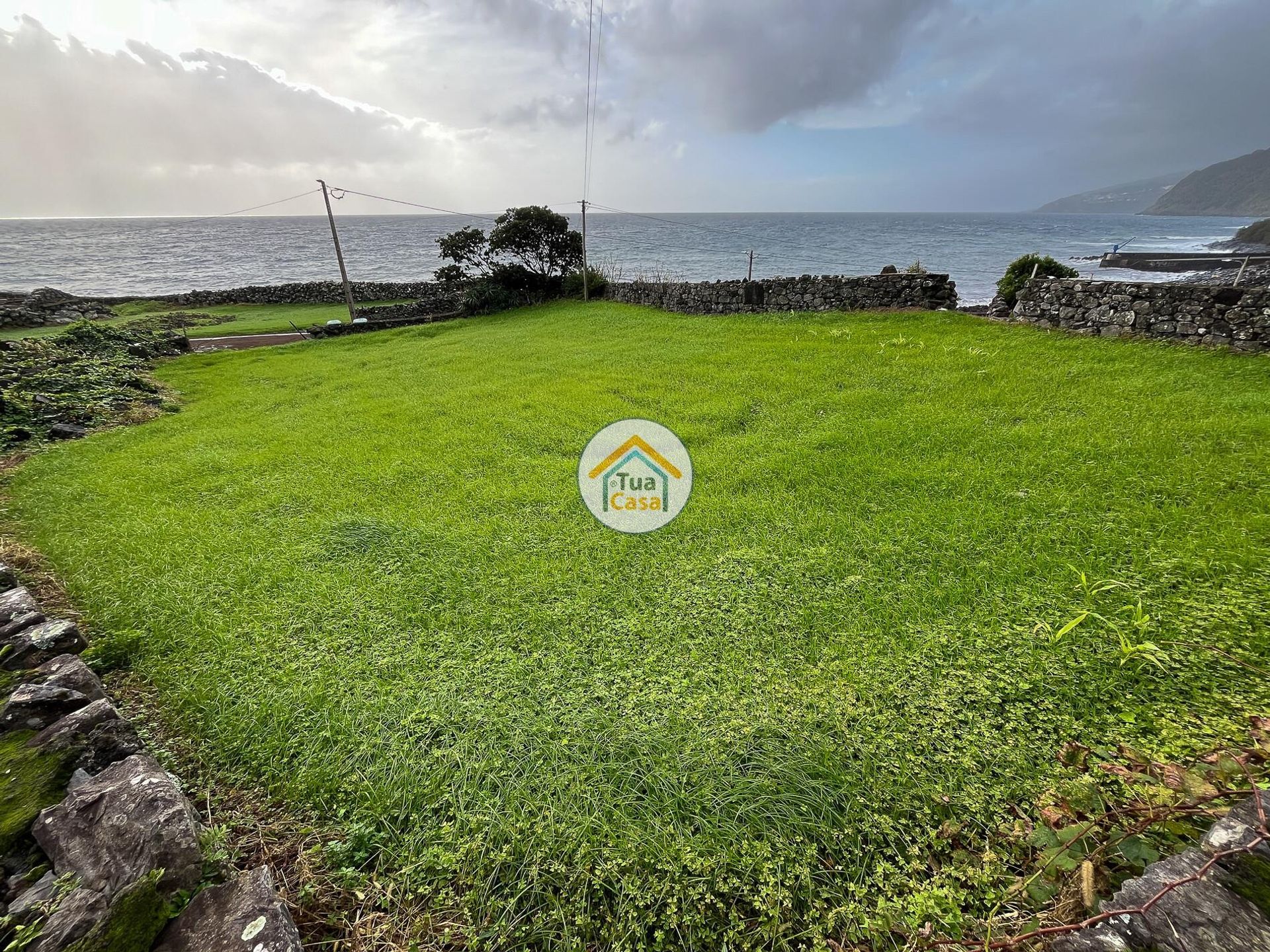 Tierra en Calheta, Azores 12843588