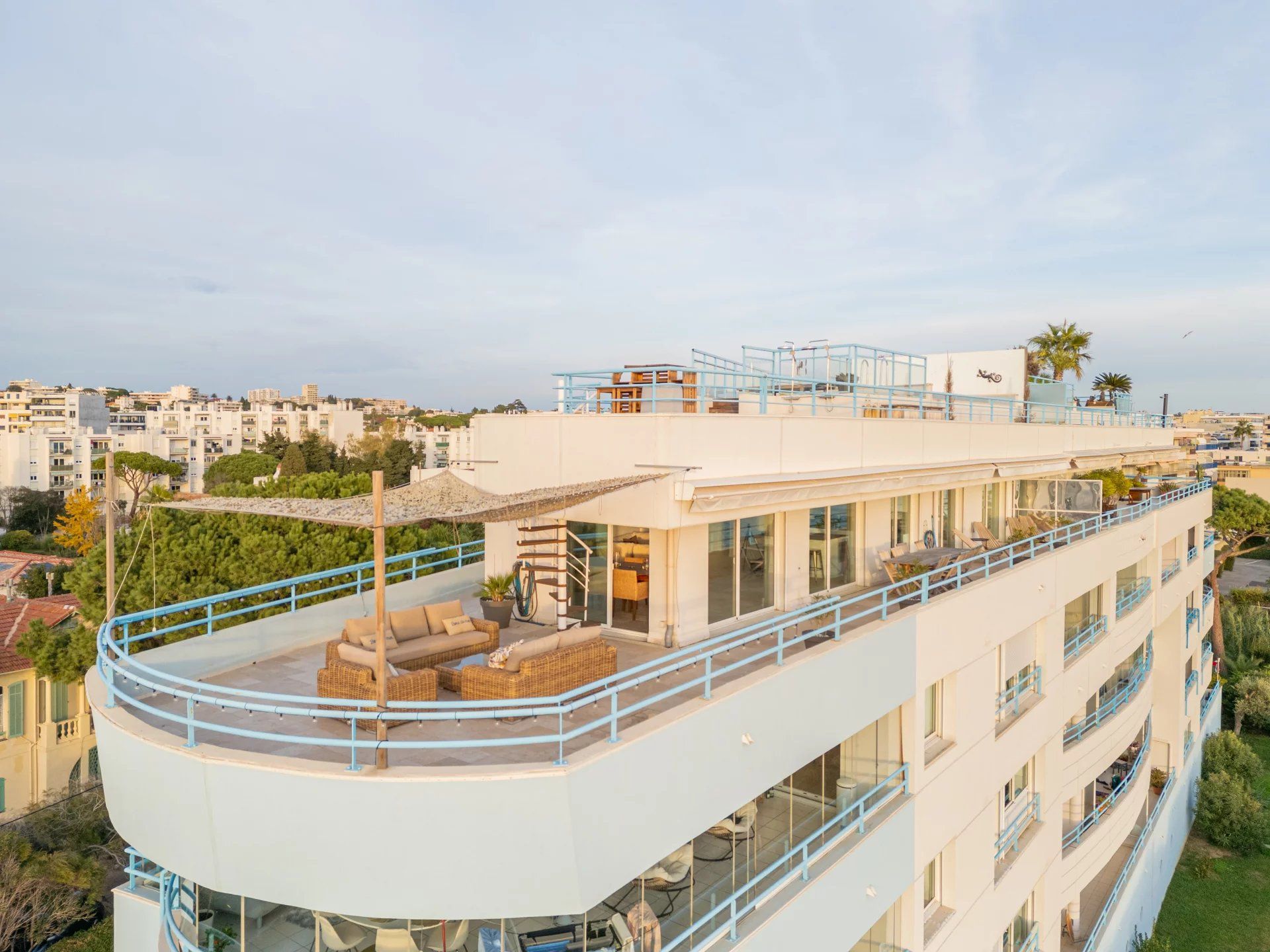 Condominium in Antibes, Alpes-Maritimes 12843933