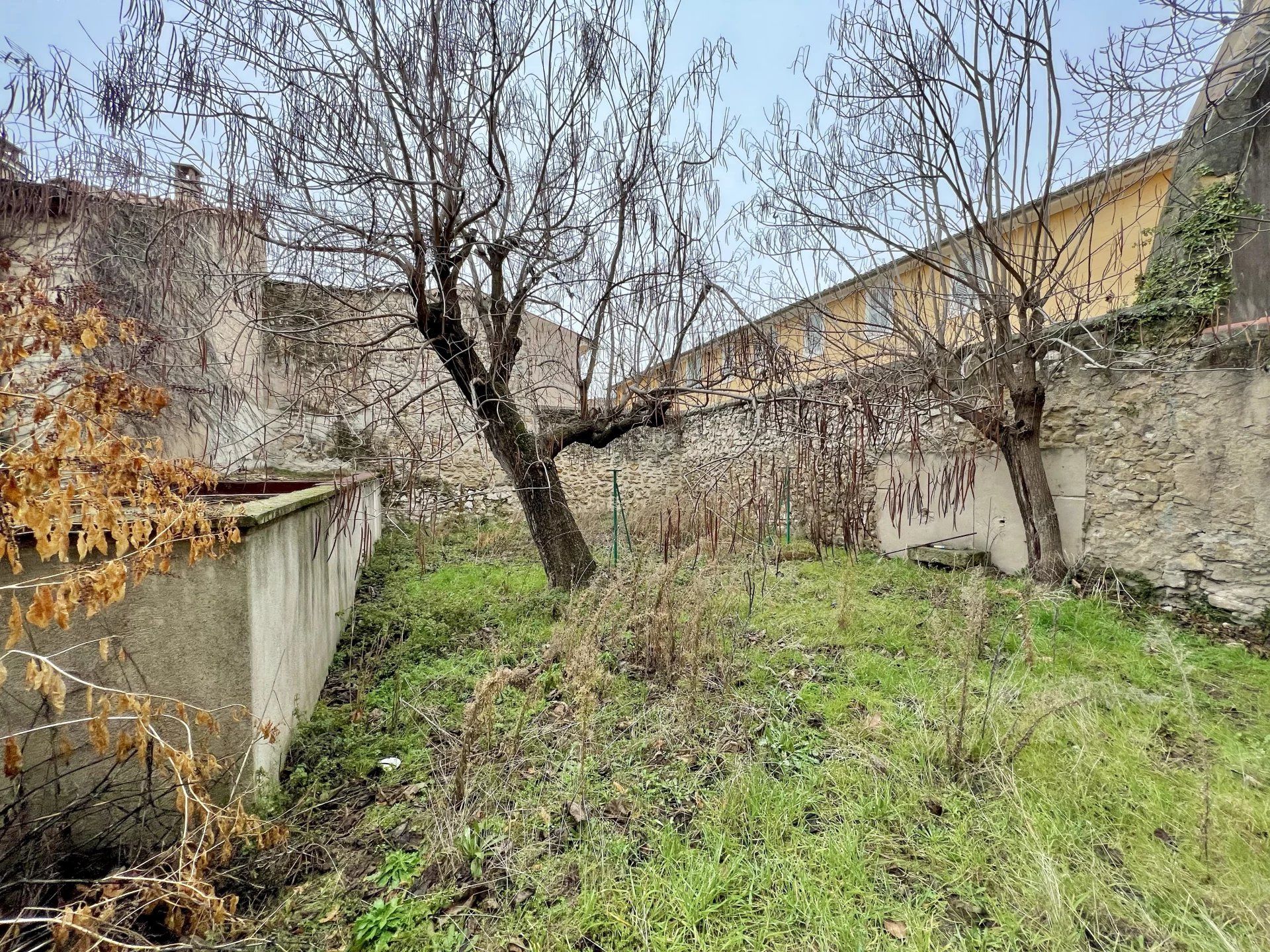 casa no Aix-en-Provence, Bouches-du-Rhône 12843961