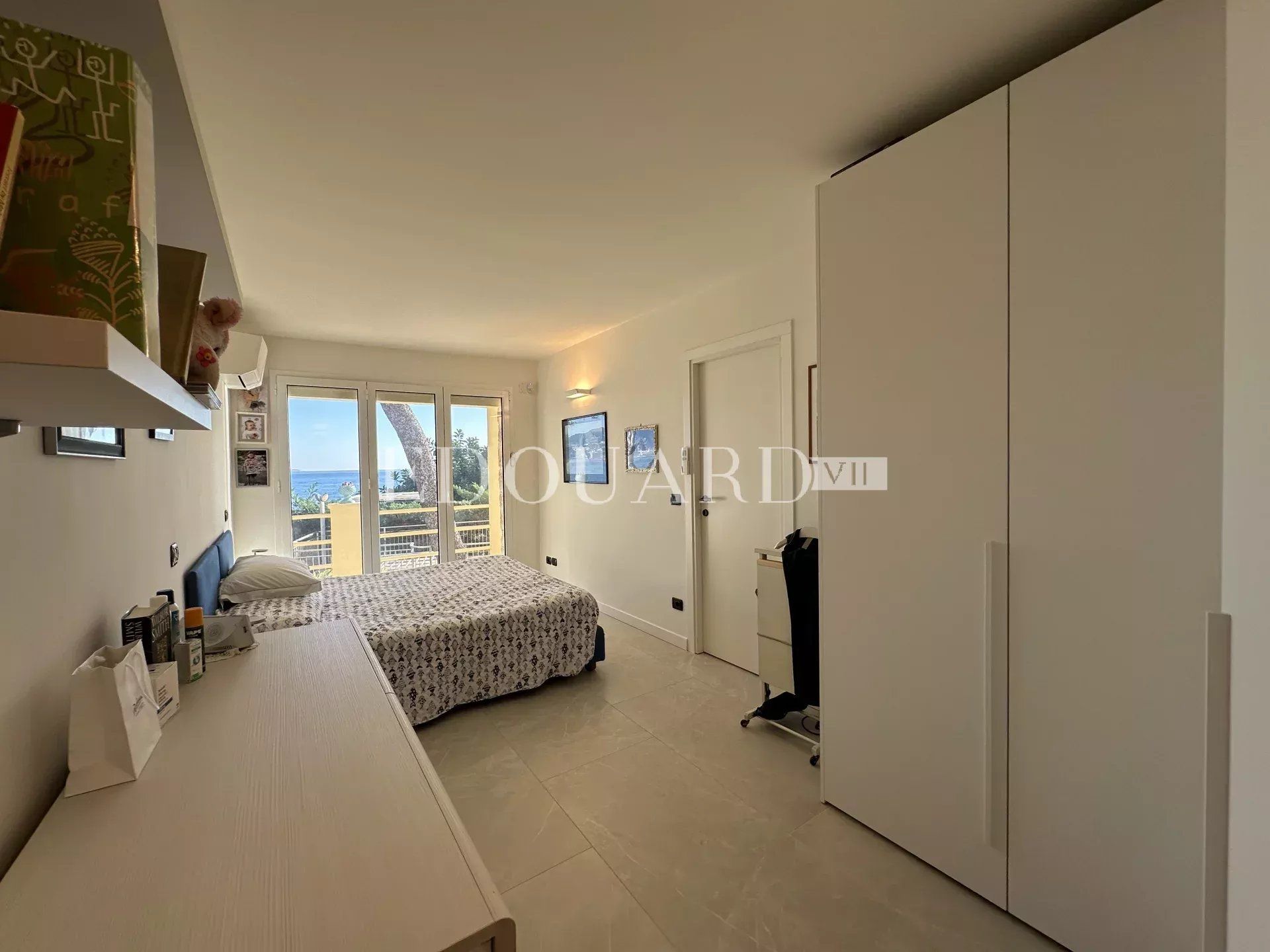 Condominio nel Roquebrune-Cap-Martin, Alpes-Maritimes 12843990