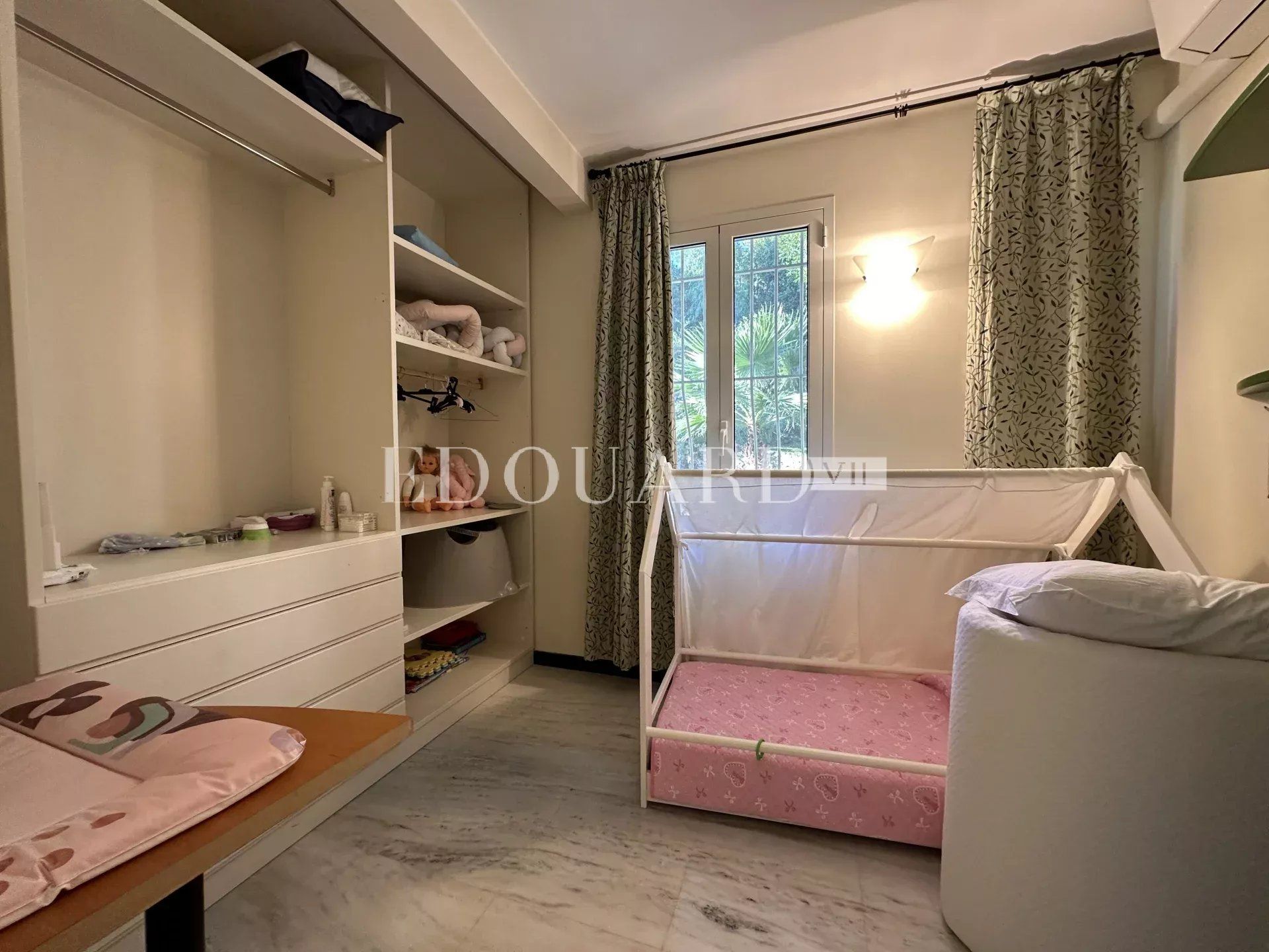 公寓 在 Roquebrune-Cap-Martin, Alpes-Maritimes 12843991