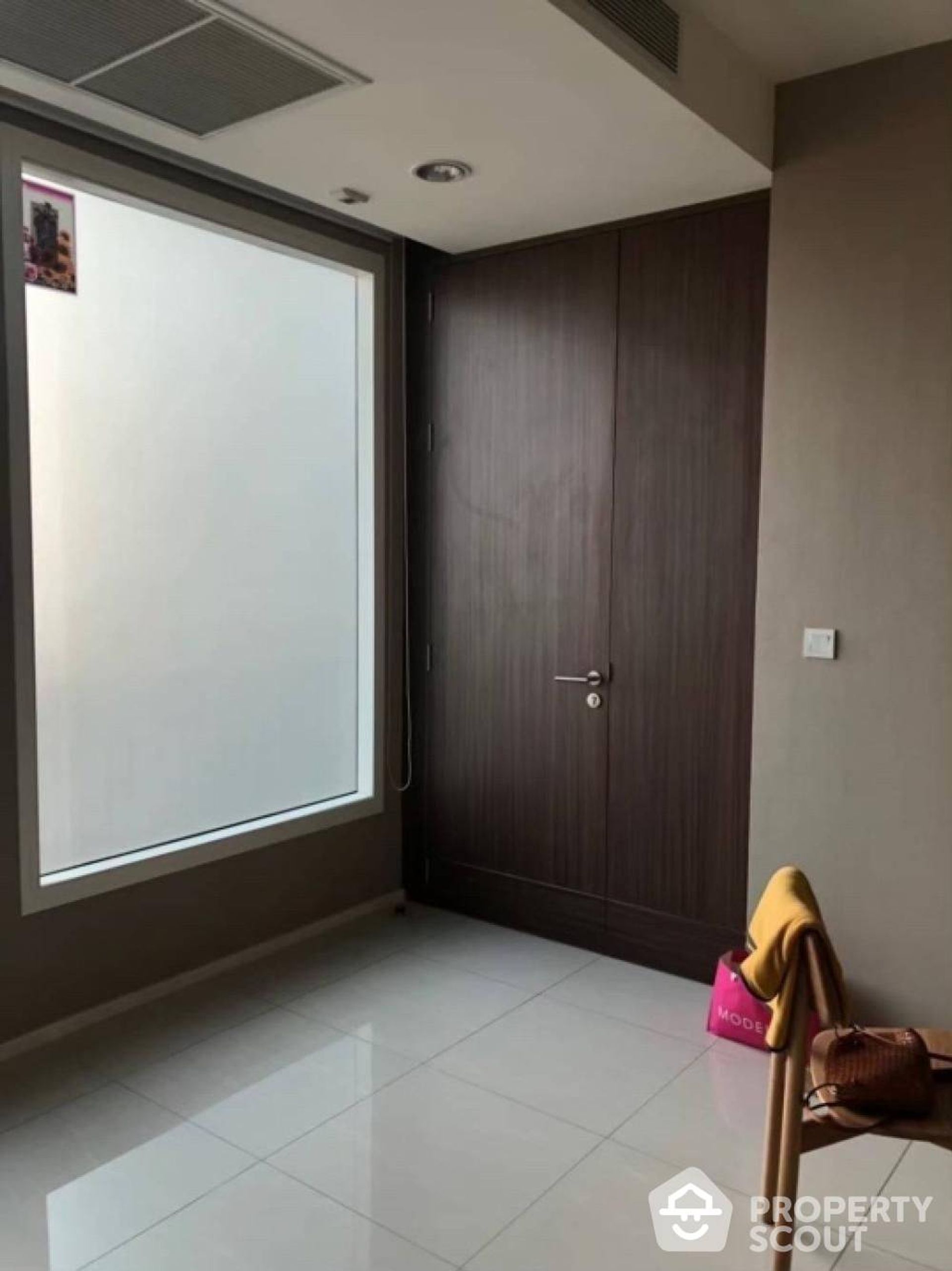 Condominium in , Krung Thep Maha Nakhon 12844436