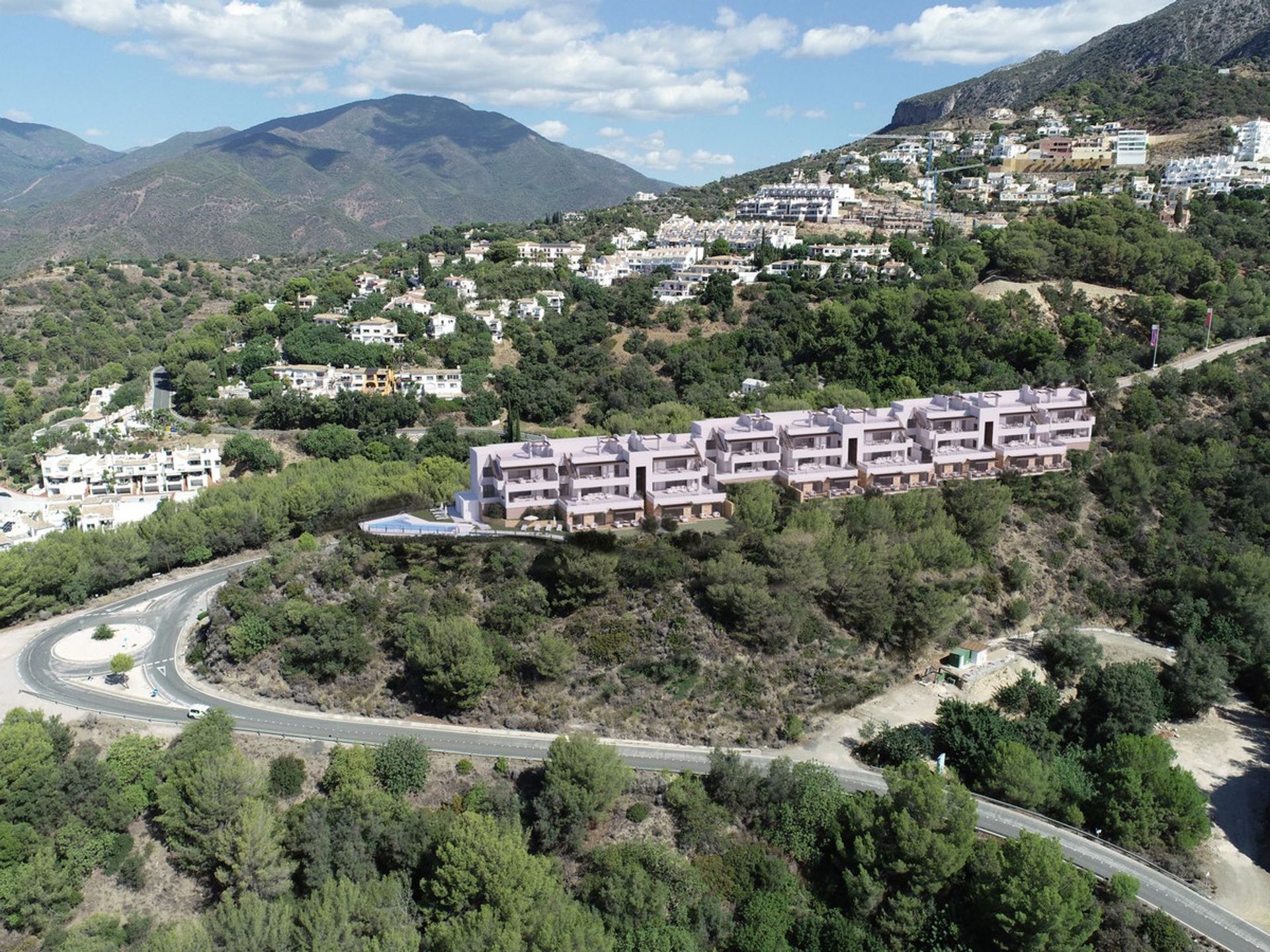 Condominium in Istan, Andalusia 12844578