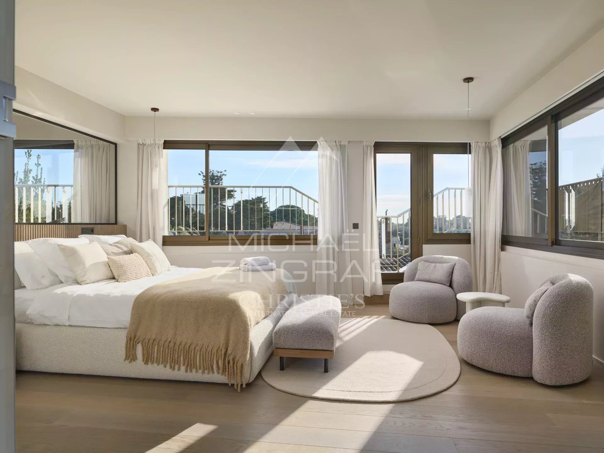 Condominium in Antibes, Alpes-Maritimes 12844618