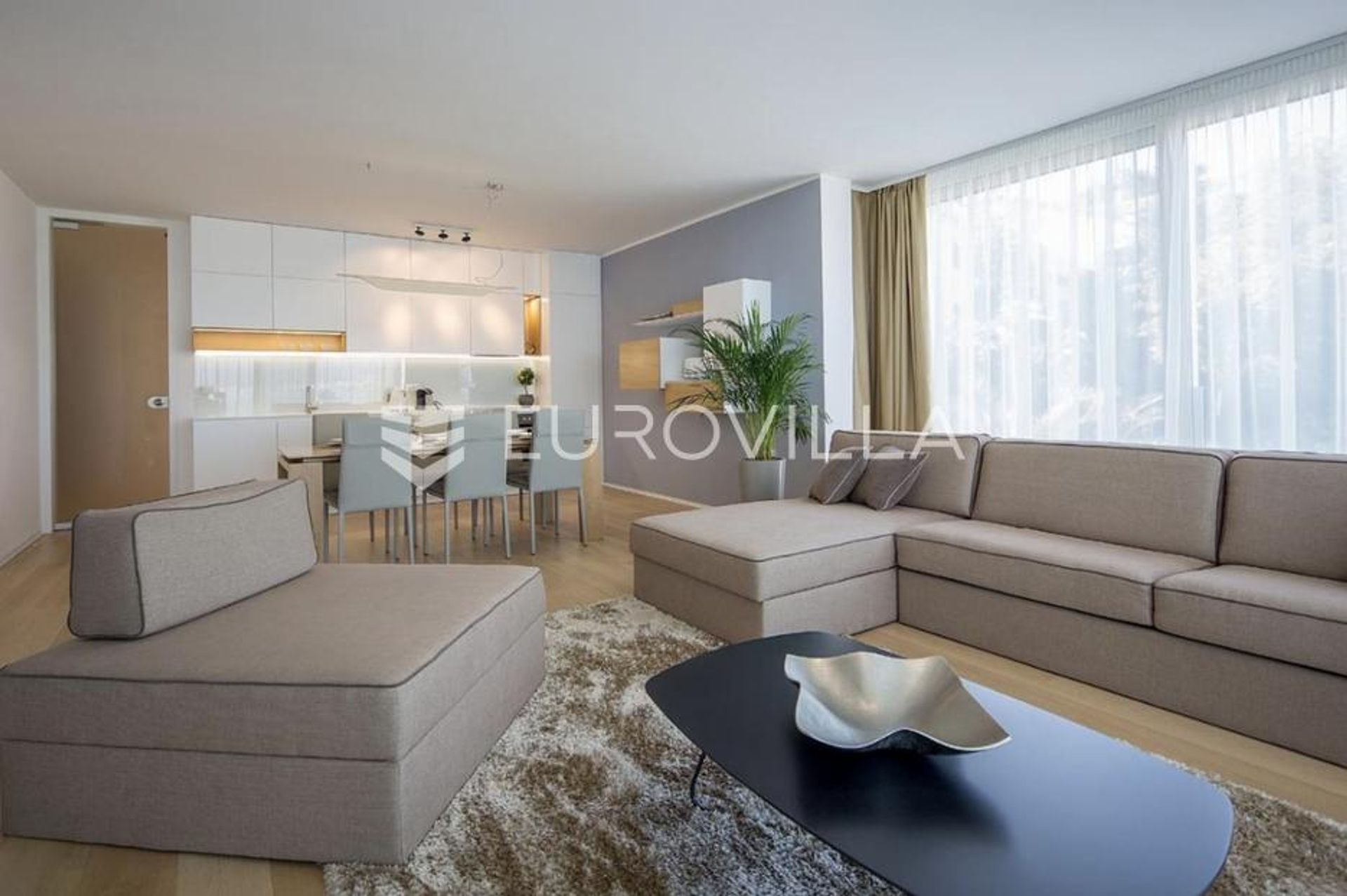 Condominium in Opatija, Primorsko-Goranska Zupanija 12844703