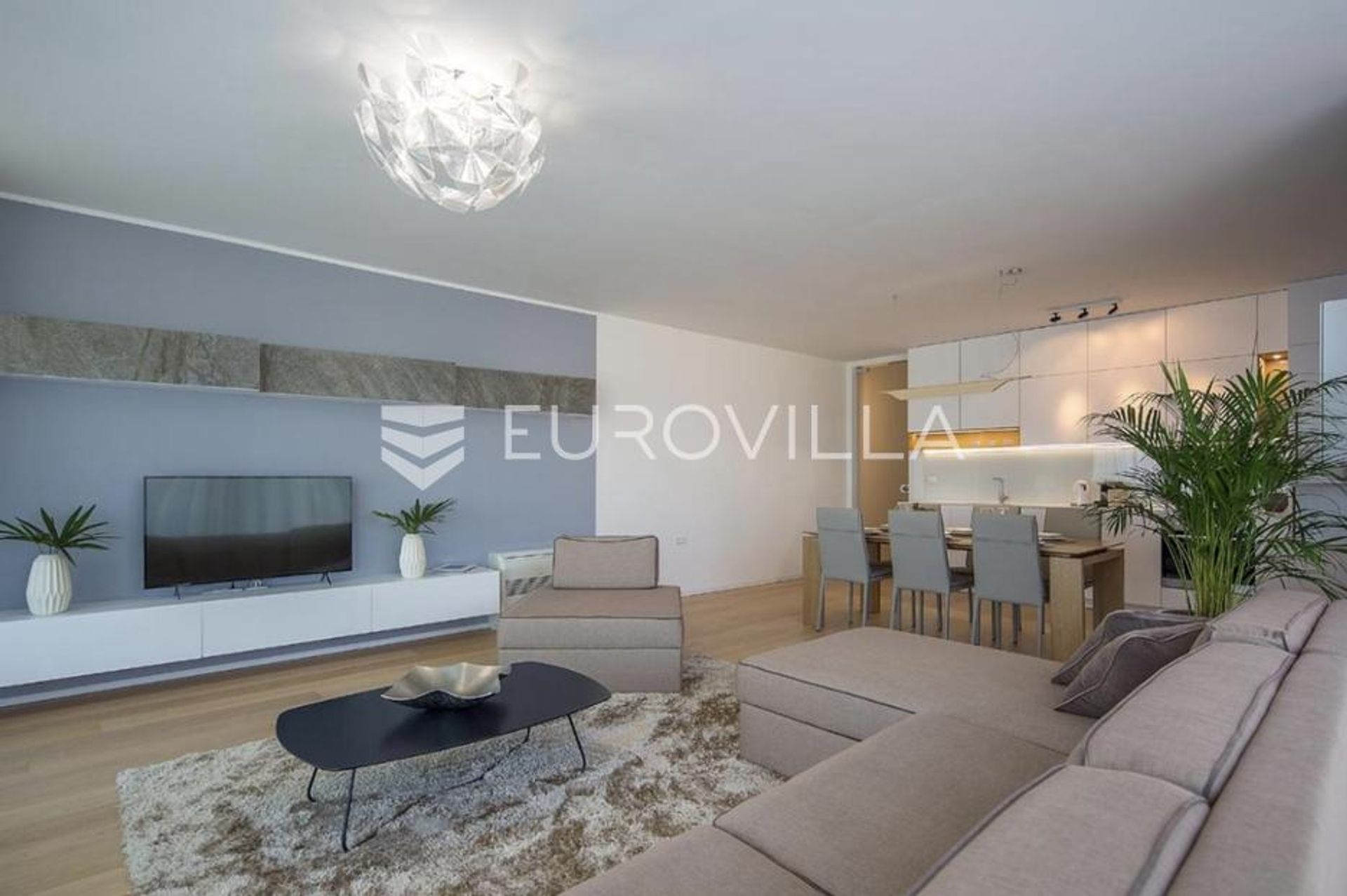 Condominium in Opatija, Primorsko-Goranska Zupanija 12844703