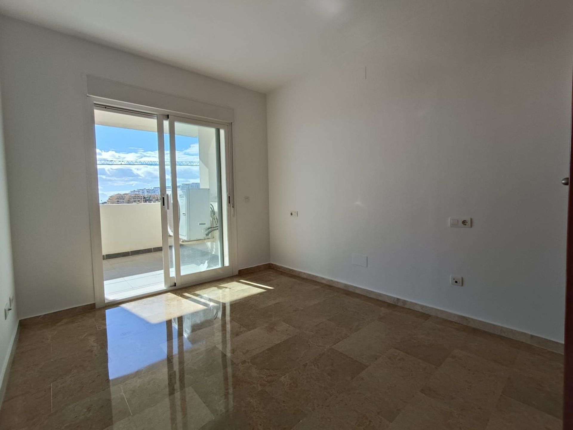 Osakehuoneisto sisään Torremolinos, Andalucía 12845006