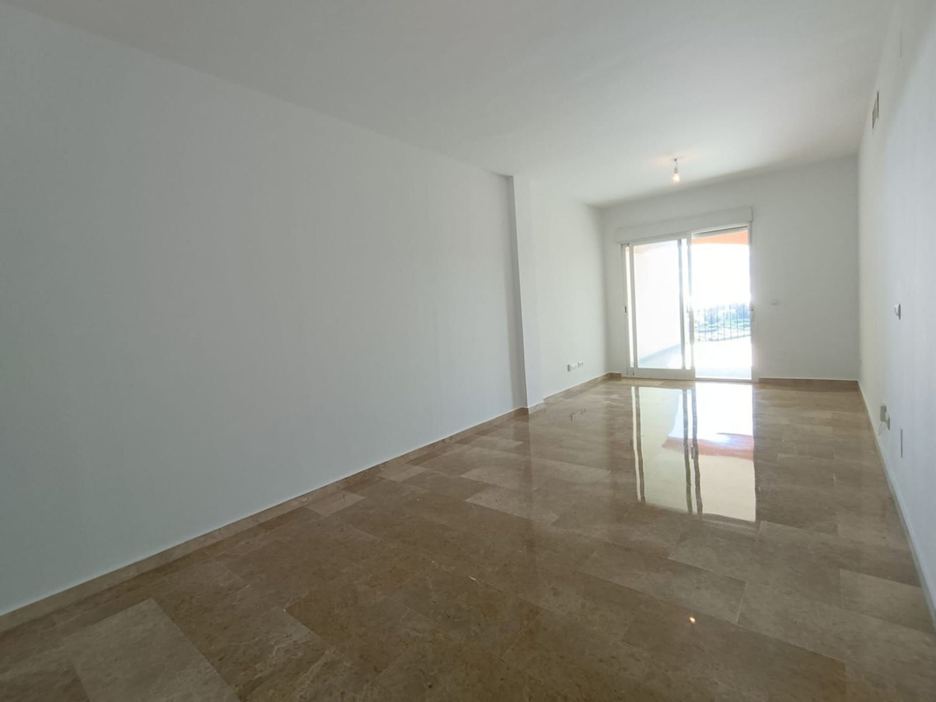 Osakehuoneisto sisään Torremolinos, Andalucía 12845006